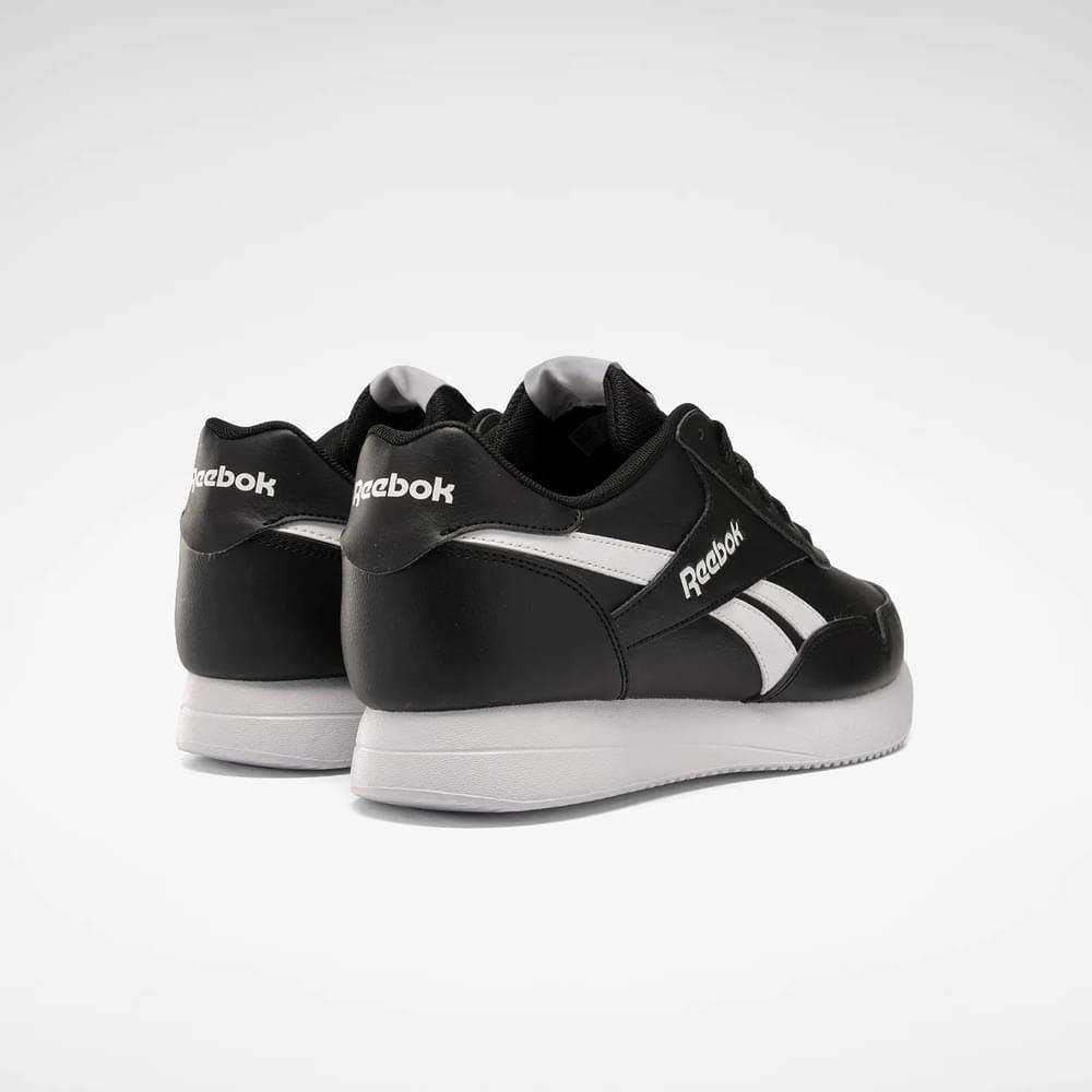Con un diseño clásico y elegante, inspirado en modelos tradicionales de running. Están fabricados con malla y cuero suave. image number 1