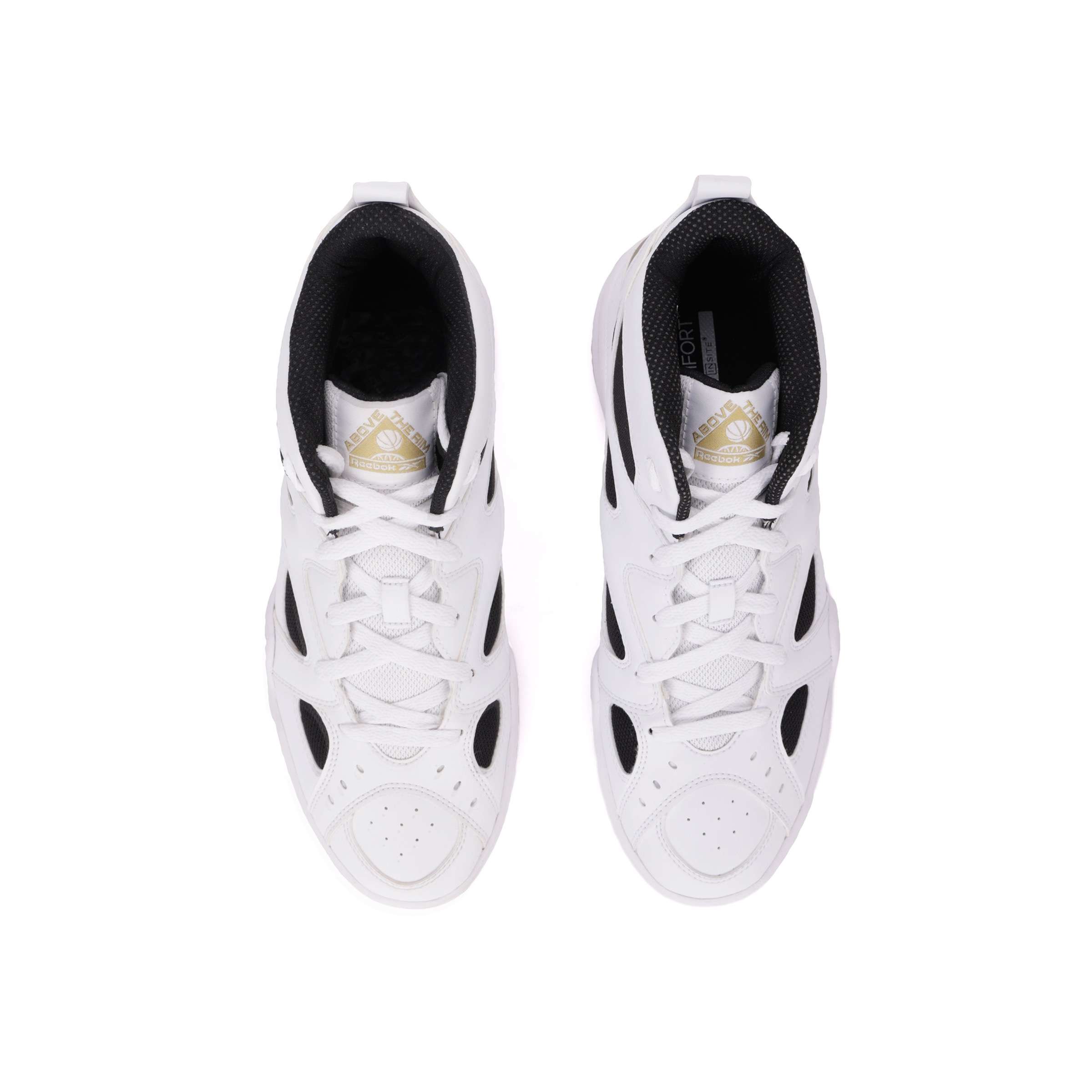 Los tenis ATR son un modelo retro de los 90s, con diseño llamativo y comodidad garantizada por su plantilla Ortholite y suela de goma. image number 5