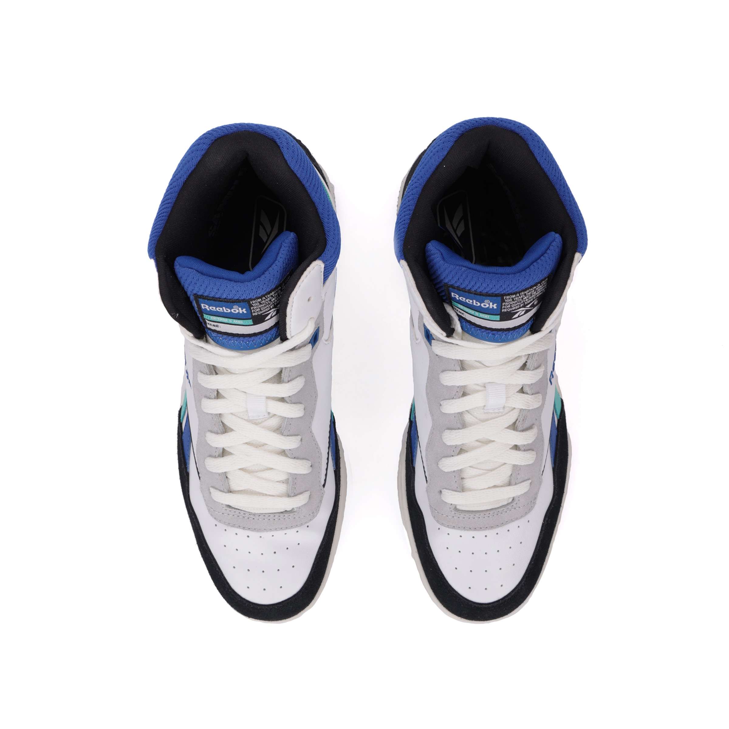 El estilo del basquet de los años 80 inspiró estos de media altura Reebok. Se sienten tan bien como lucen. image number 5