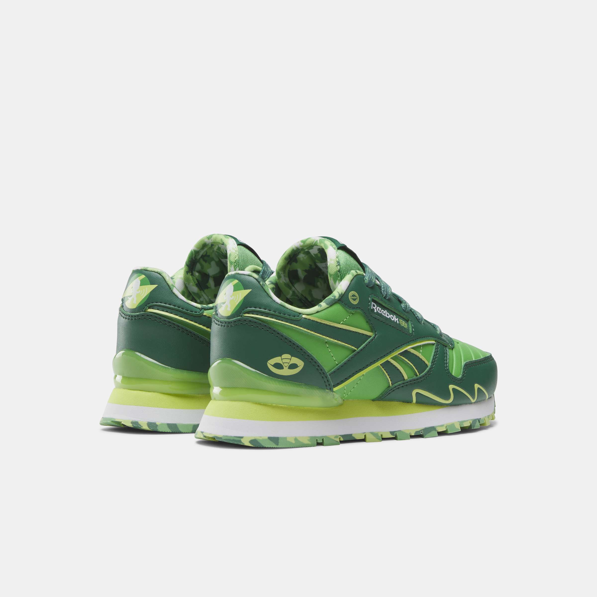 Tenis Classic Leather Step N Flash