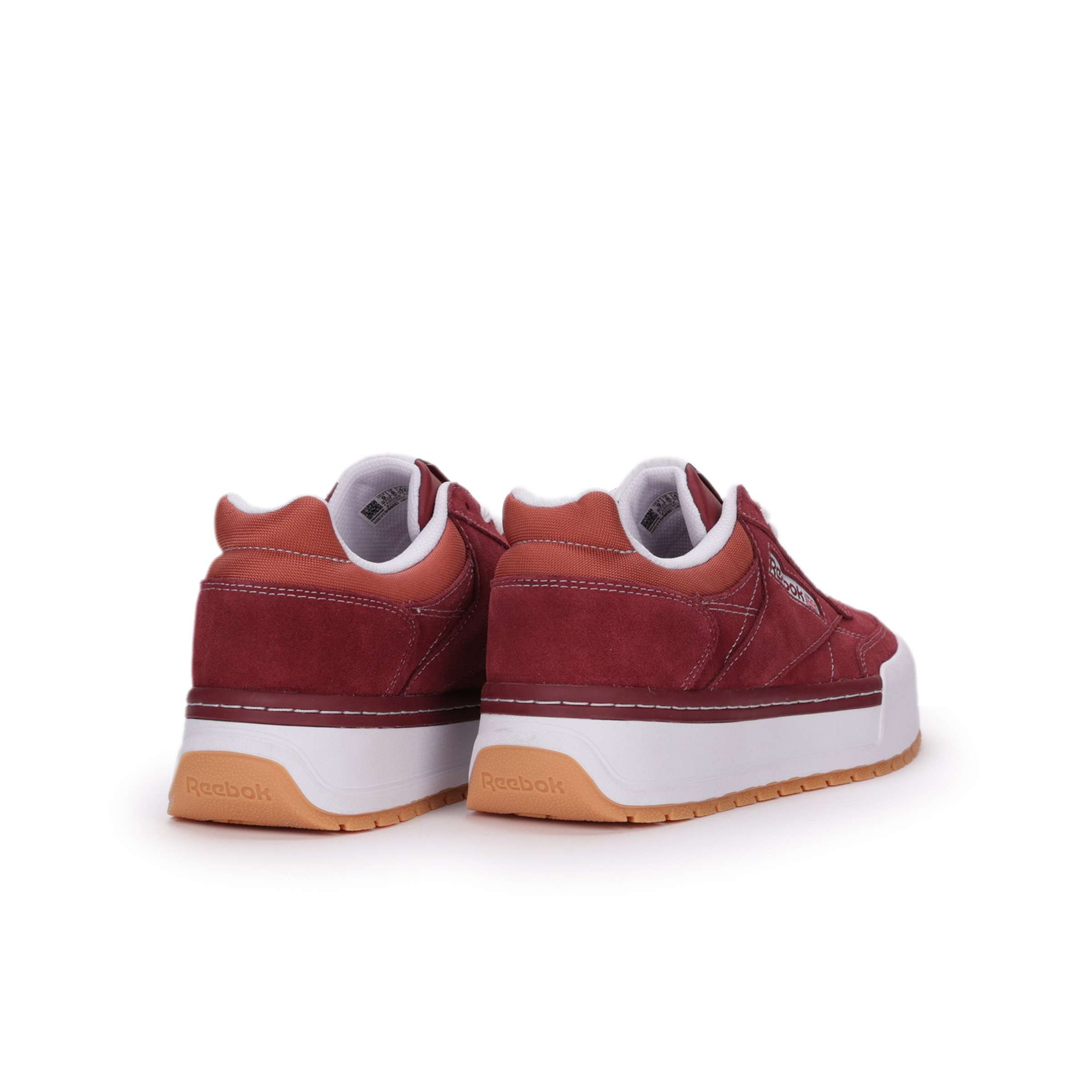 Luce una silueta atrevida, agrega una dosis extra de los años 90. Los colores originales los hacen Reebok. image number 3