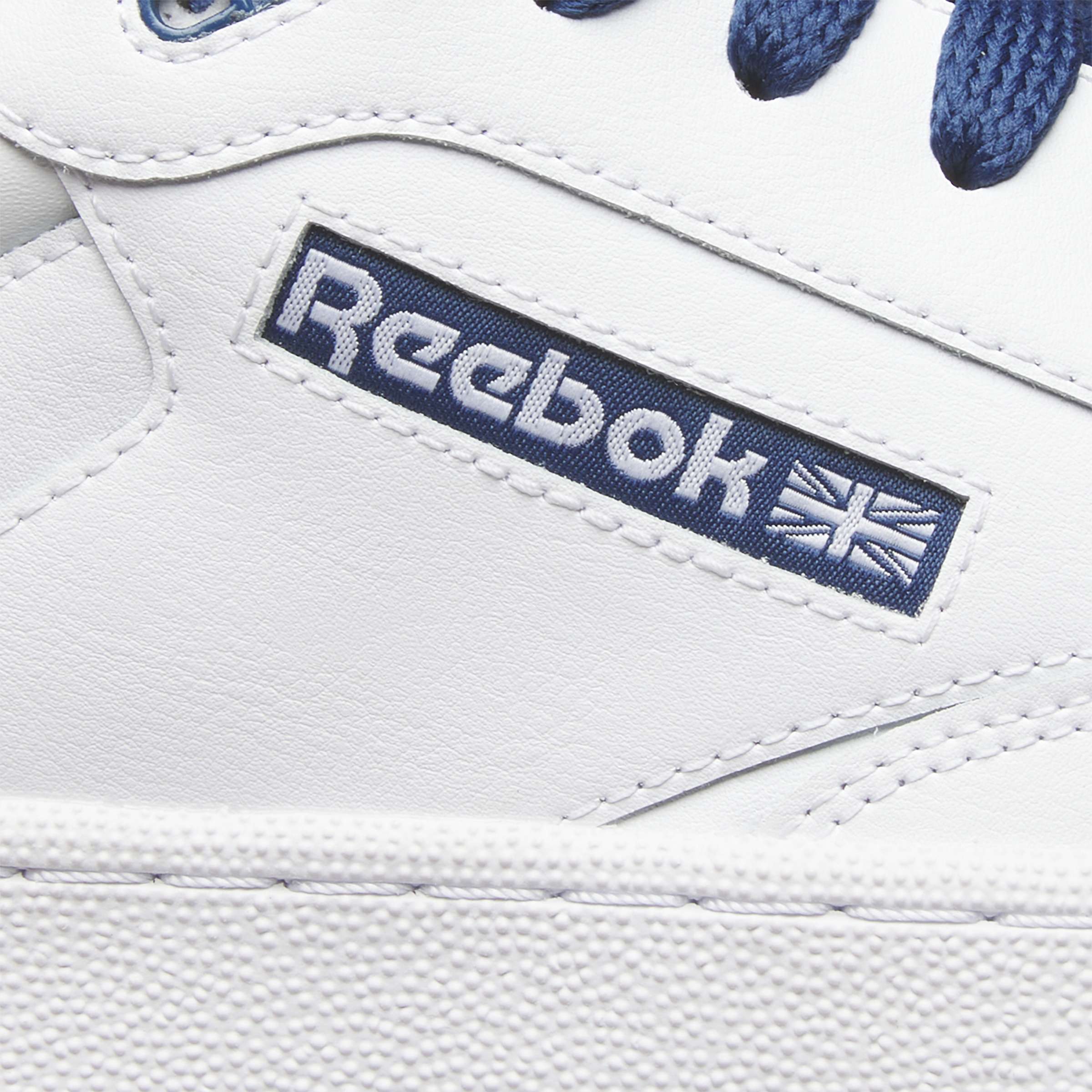 Comienza tu propio resurgimiento retro con estos tenis Reebok, lo chunky nunca tuvo tanta onda. Hazlos tuyos. image number 7