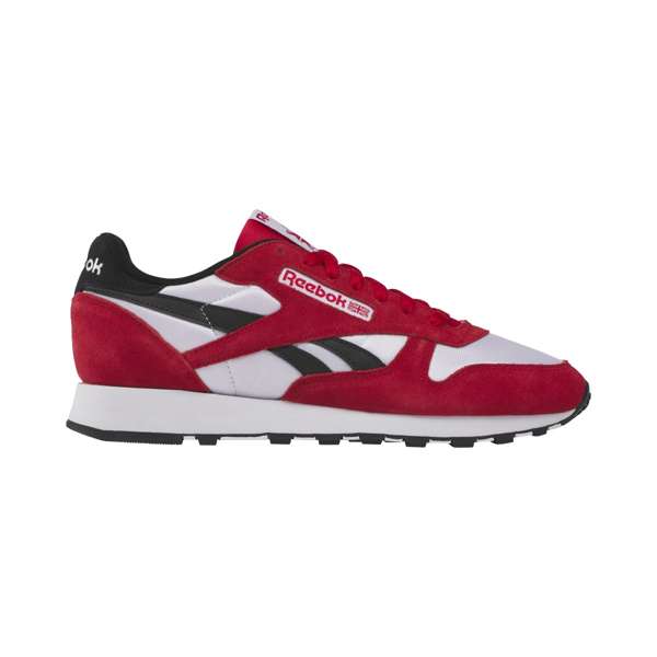 Tenis Classic Leather Un homenaje al estilo Reebok de principios del siglo XX. Estos tenis tienen un aire retro que combina a la perfección con tu vida moderna.