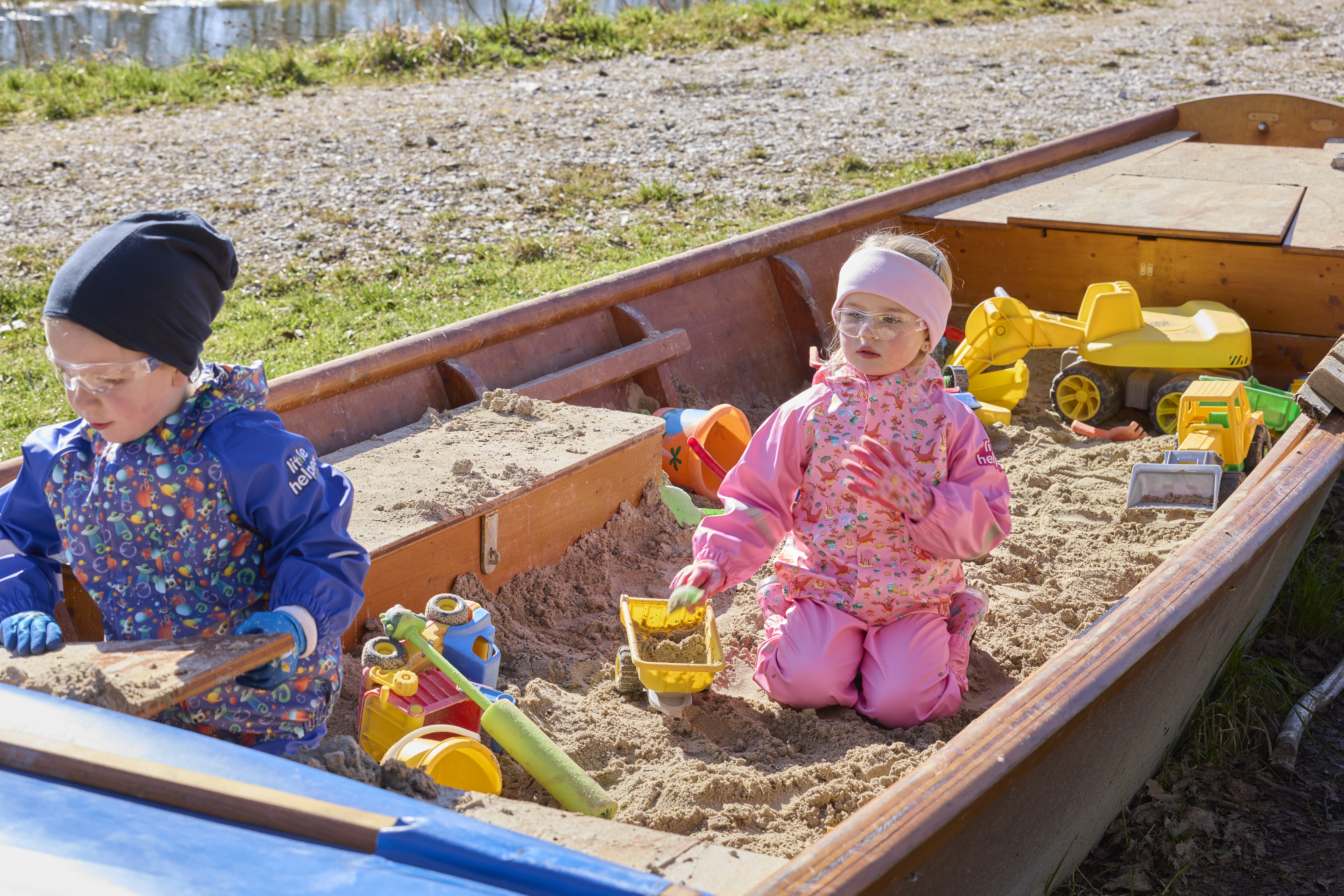 little helpers, Märchenwald