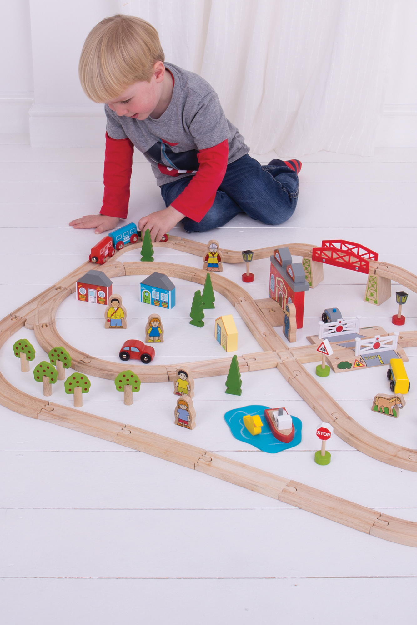 Town and Country Train Set
