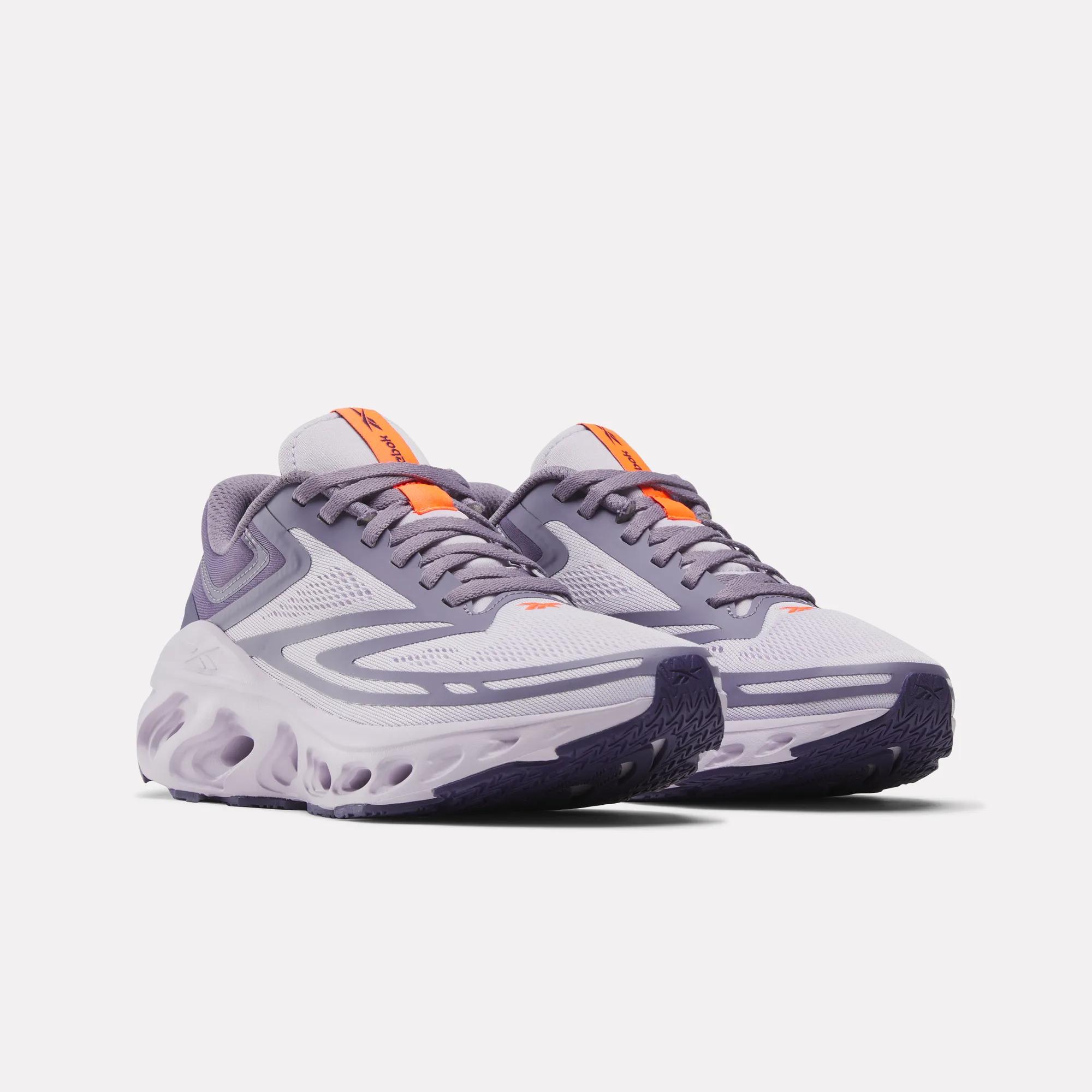 как выглядит Reebok Women