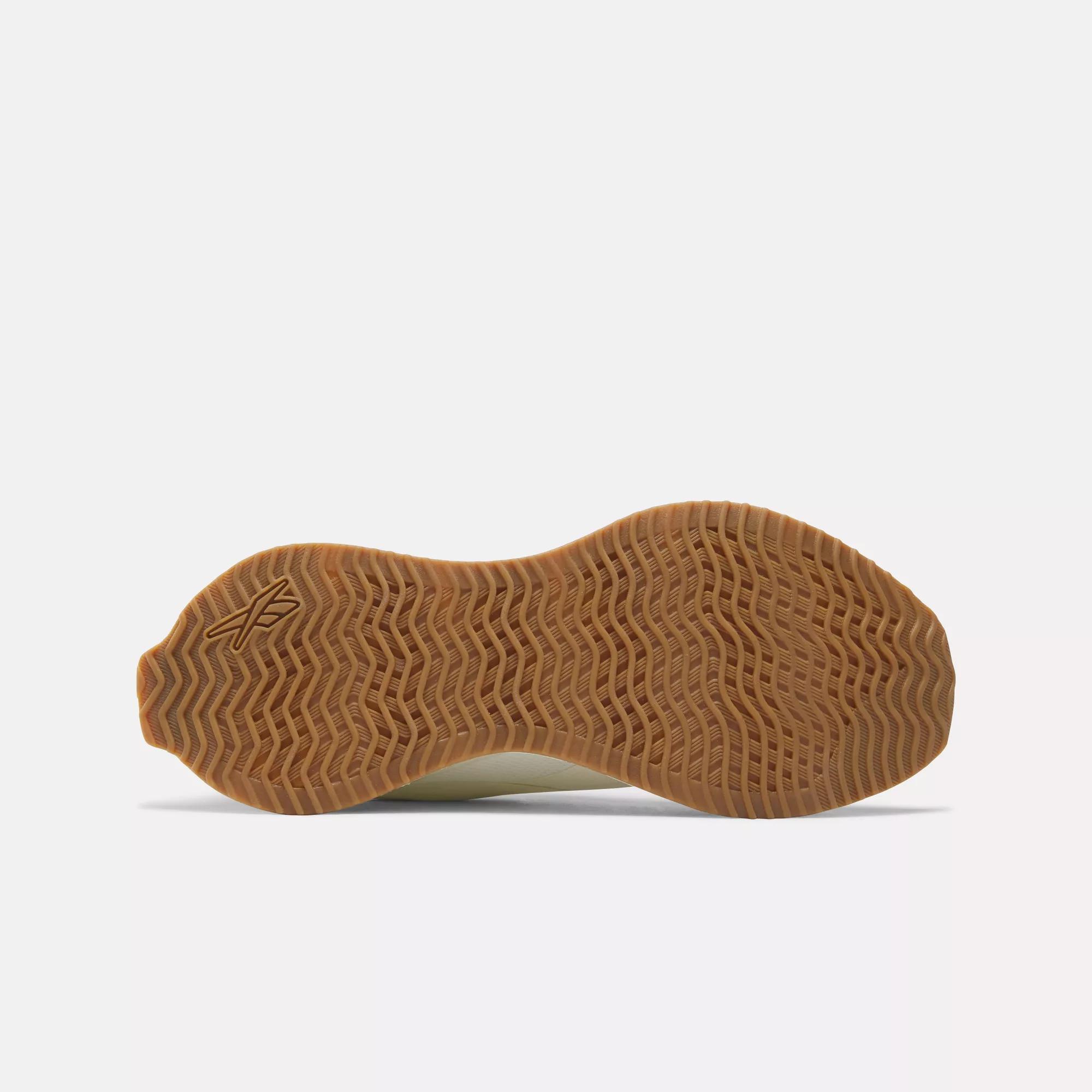 как выглядит Reebok Zig Dynamica STR Women