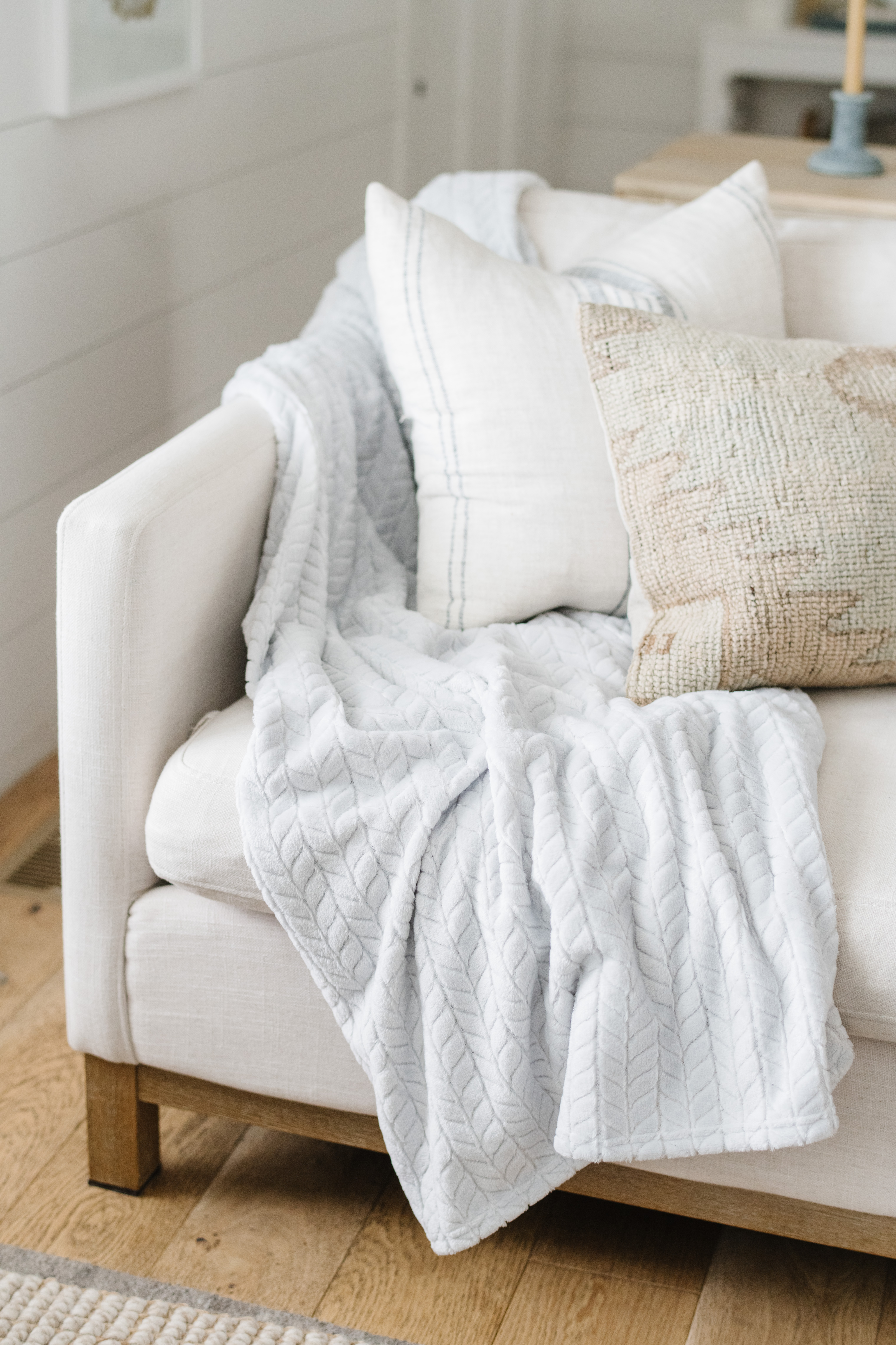 TOFW Blanket