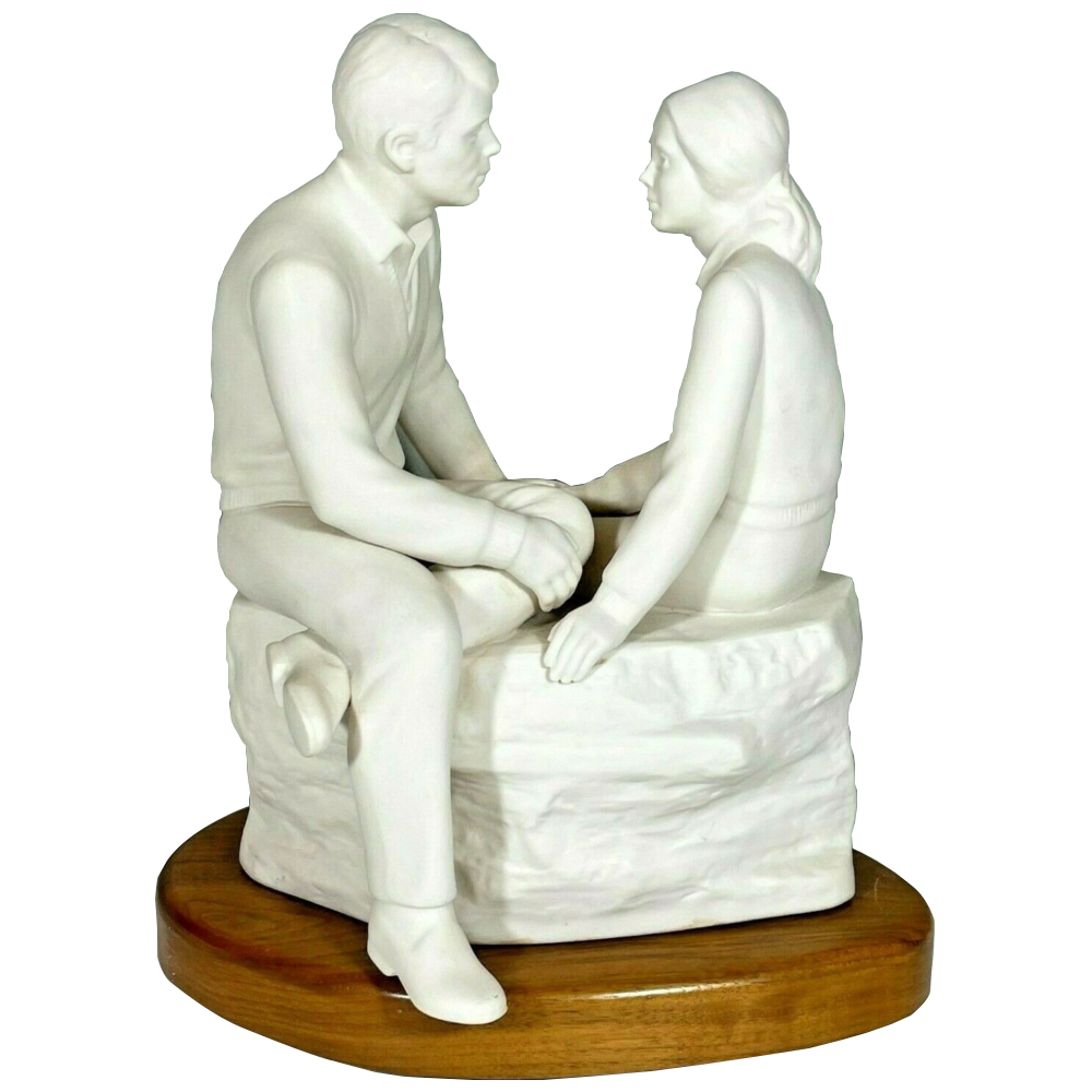 Eternally Yours Statue with Base (Porcelain)