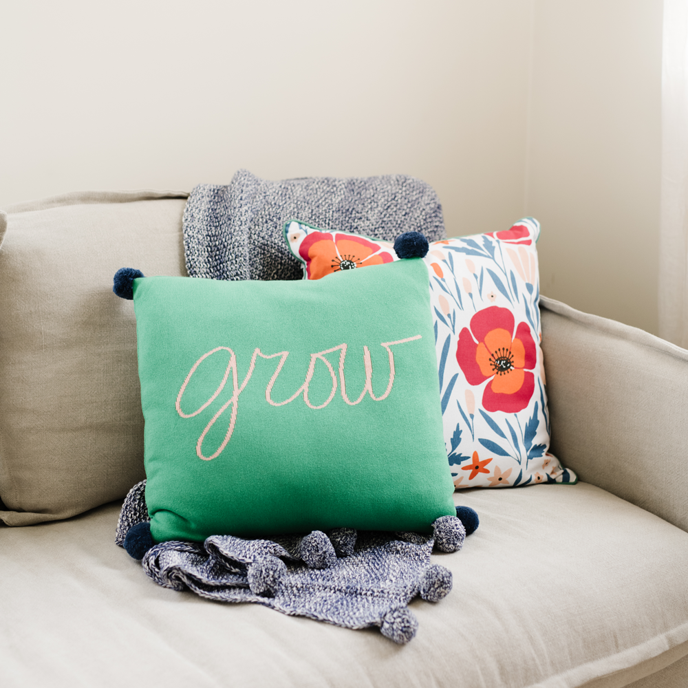 Grow Pillow, , large image number 1