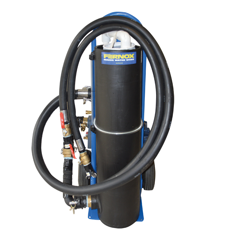 Powerflushing machine