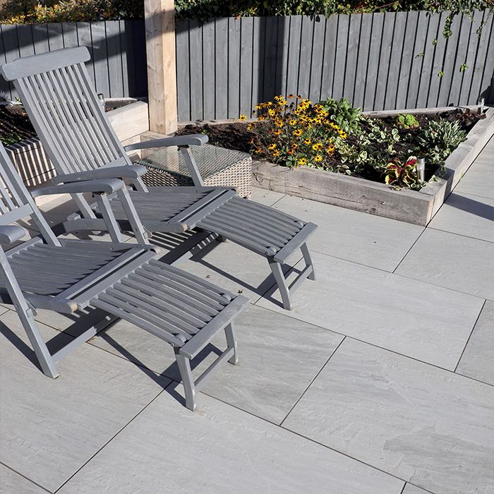 Bradstone Silver Grey Rock Porcelain Paving Tiles (895 x 595 x 20mm ...