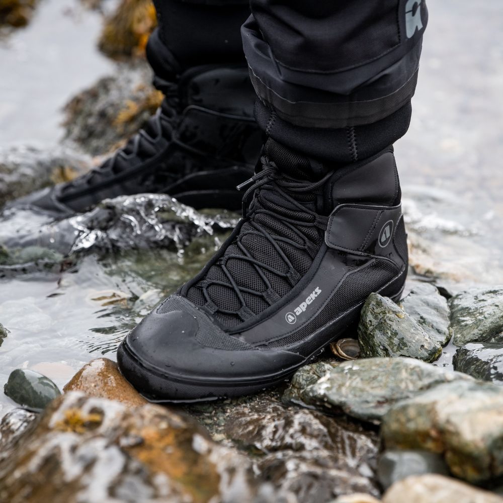 WAS IST IN DER BOX? - THERMIQ DRY - Trockentauchstiefel