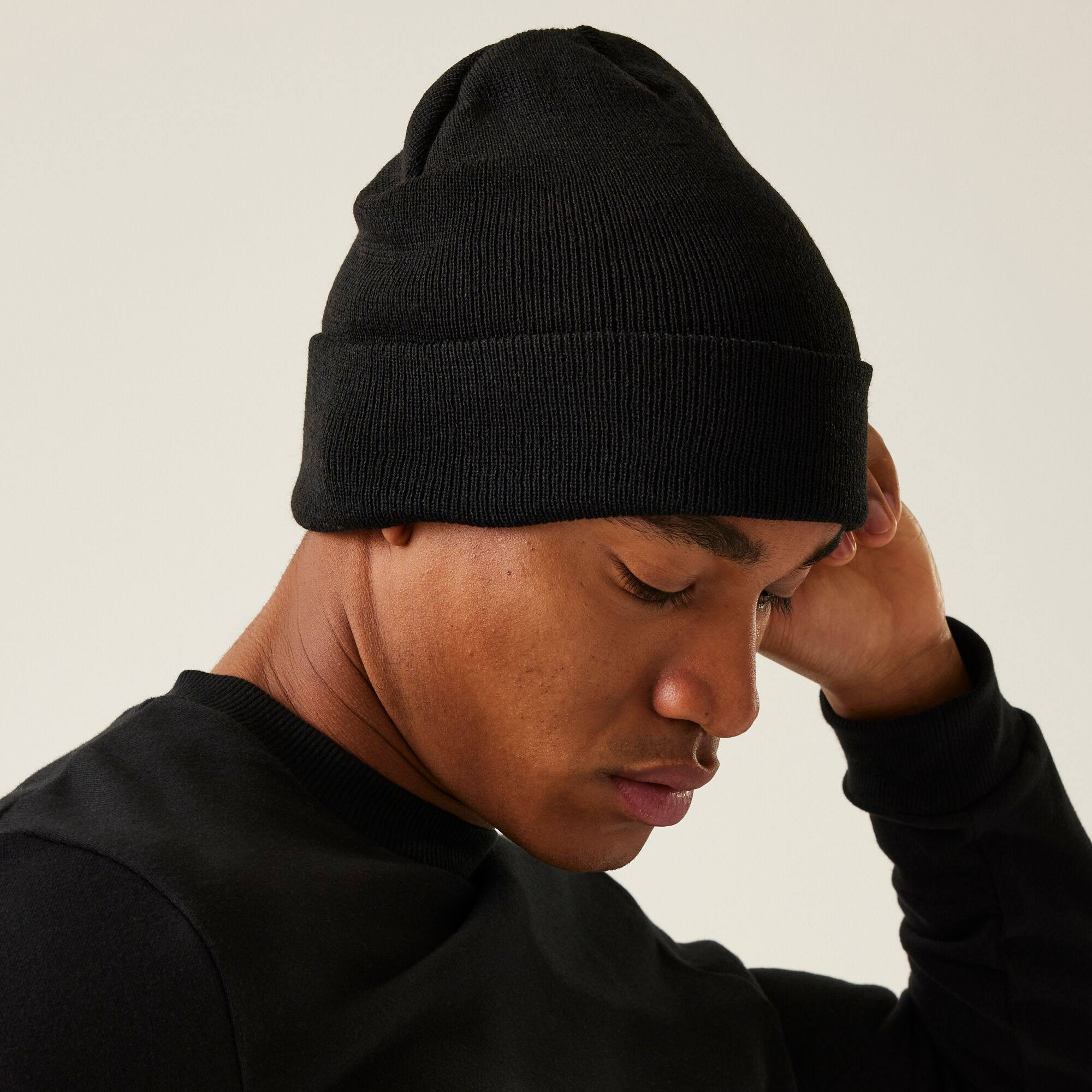 AXTON CUFFED BEANIE - Regatta Professional