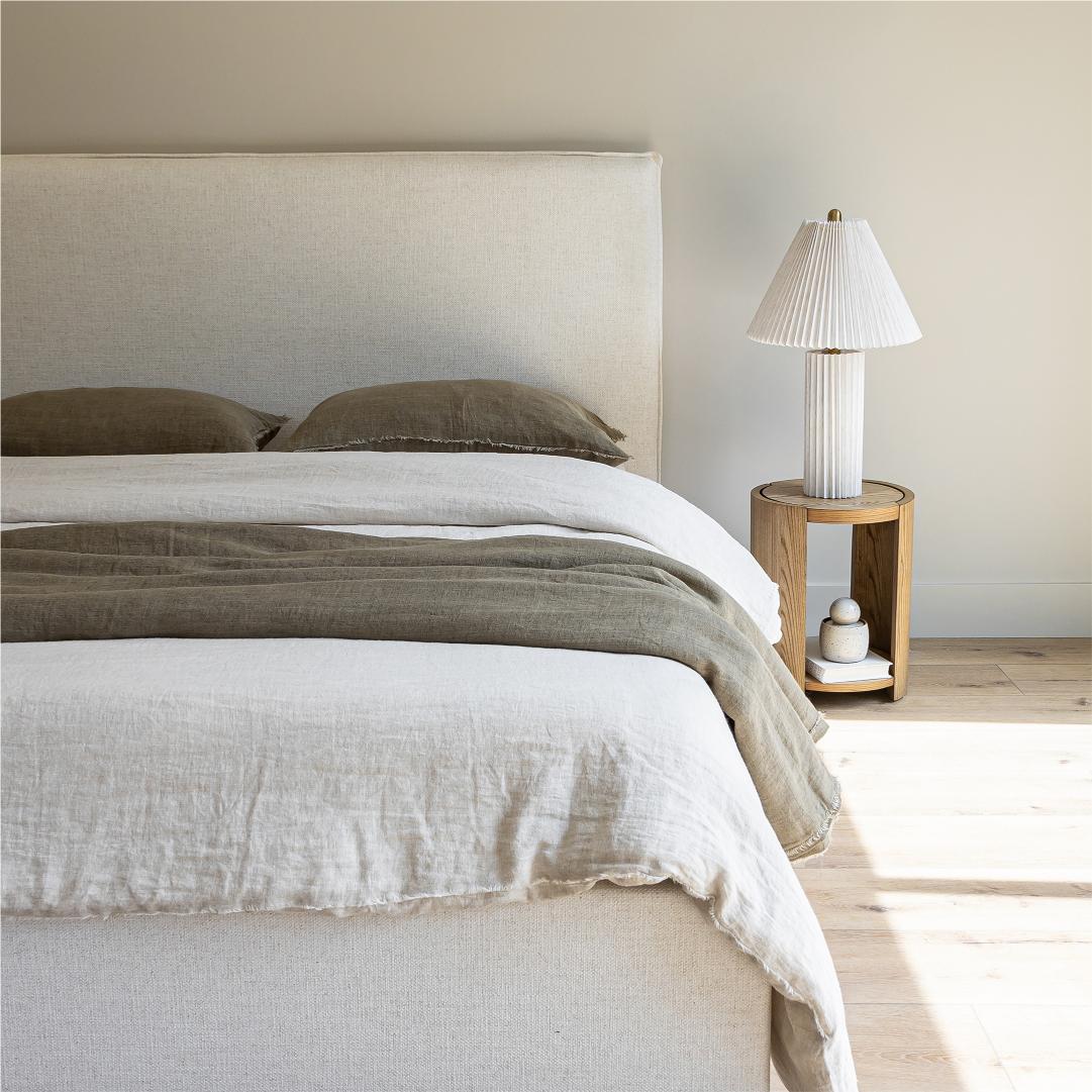 Julia King Bed - Cream