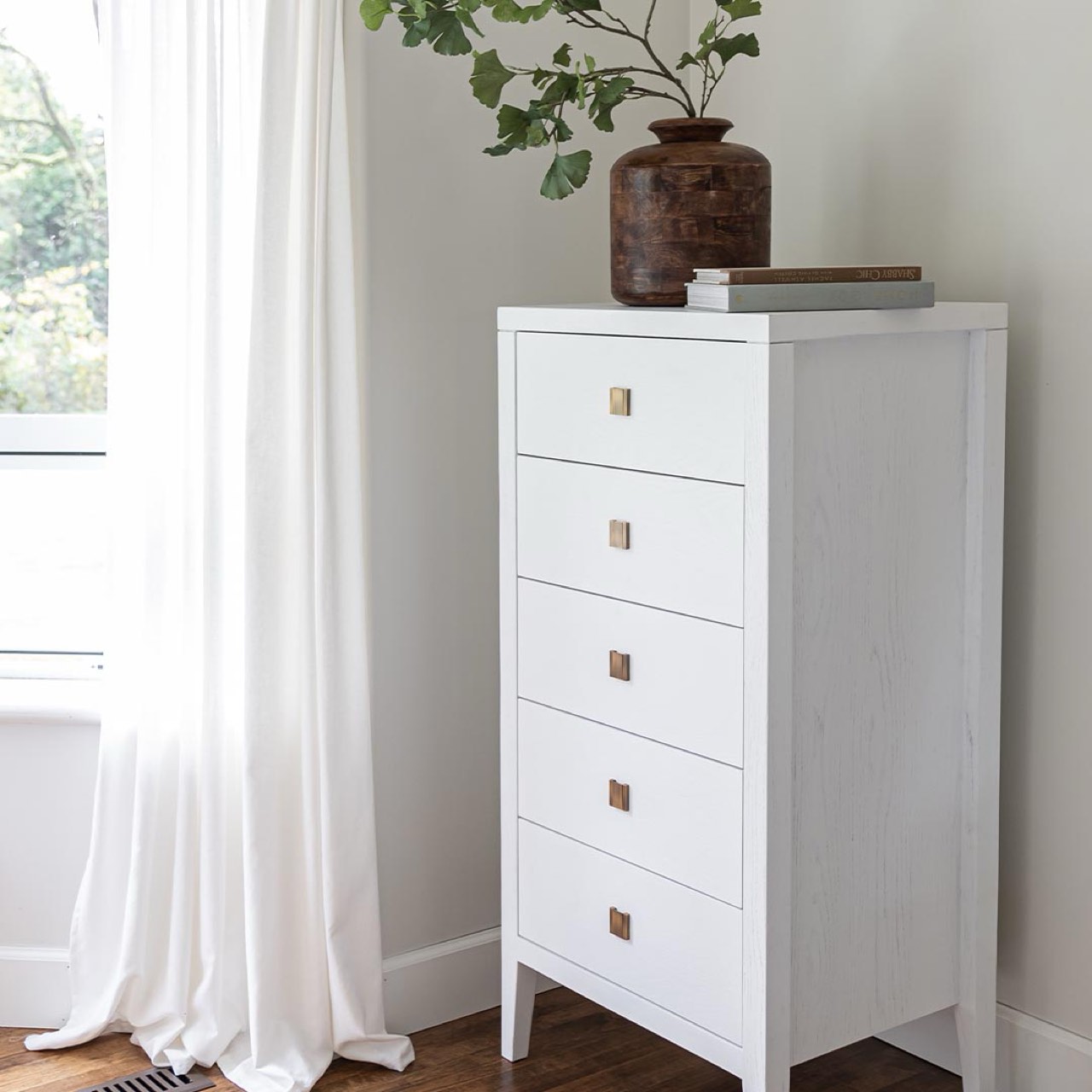 【送料無料】２点セット/White nature Dresser Set Astrid 4-Drawer Dresser - White - The Brick