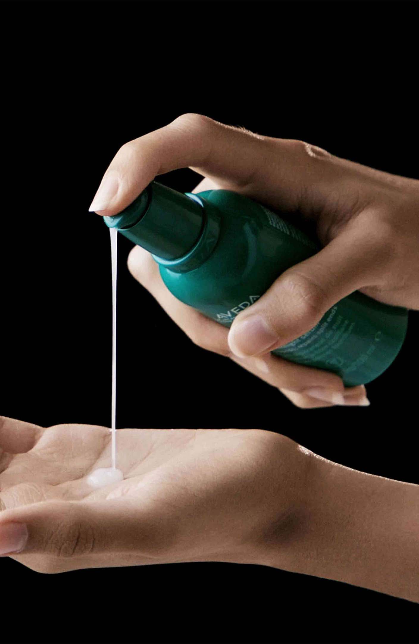 Botanical Repair™ Strengthening Overnight Serum