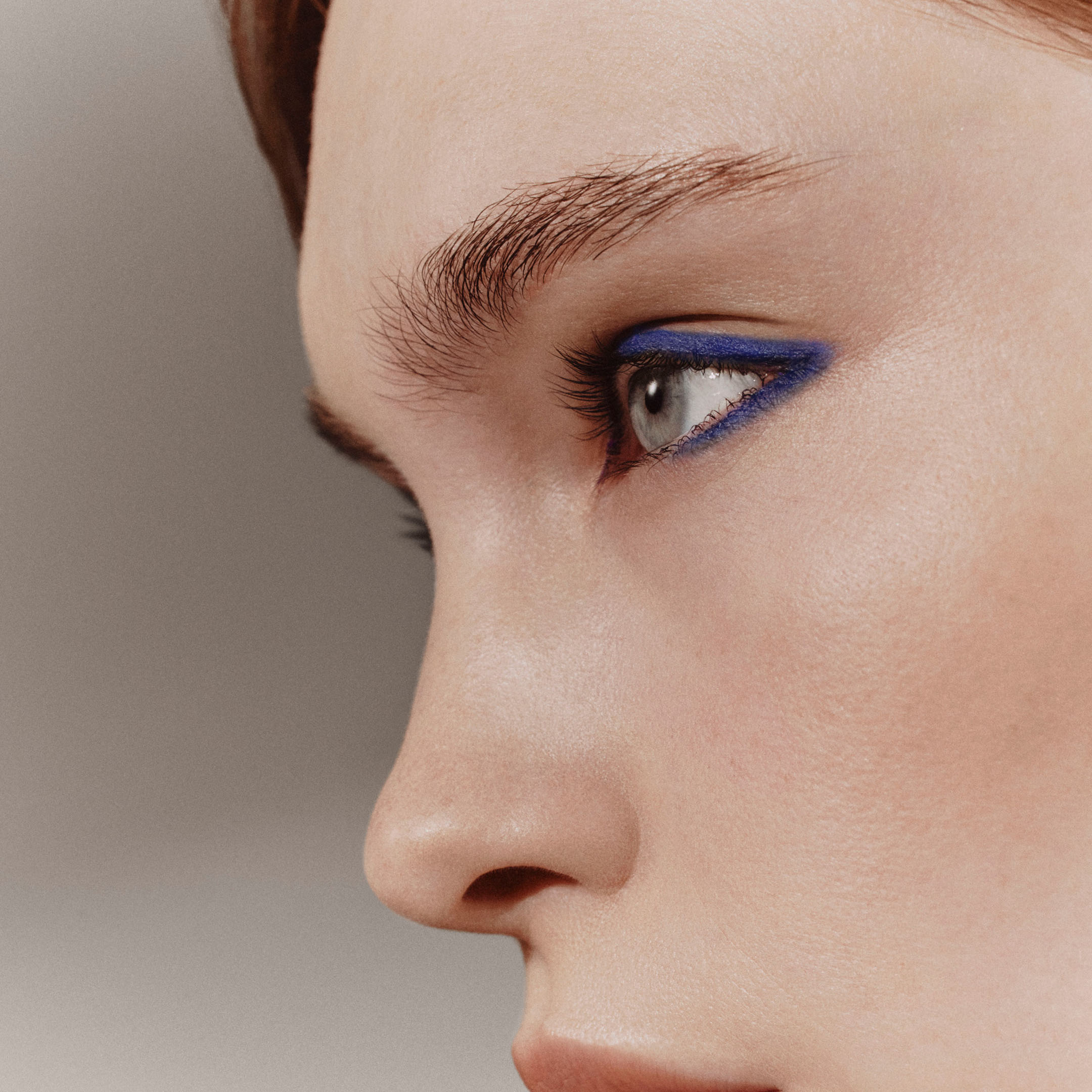 Trait d'Hermès, crayon de couleurs pour les yeux , Brun Bistre