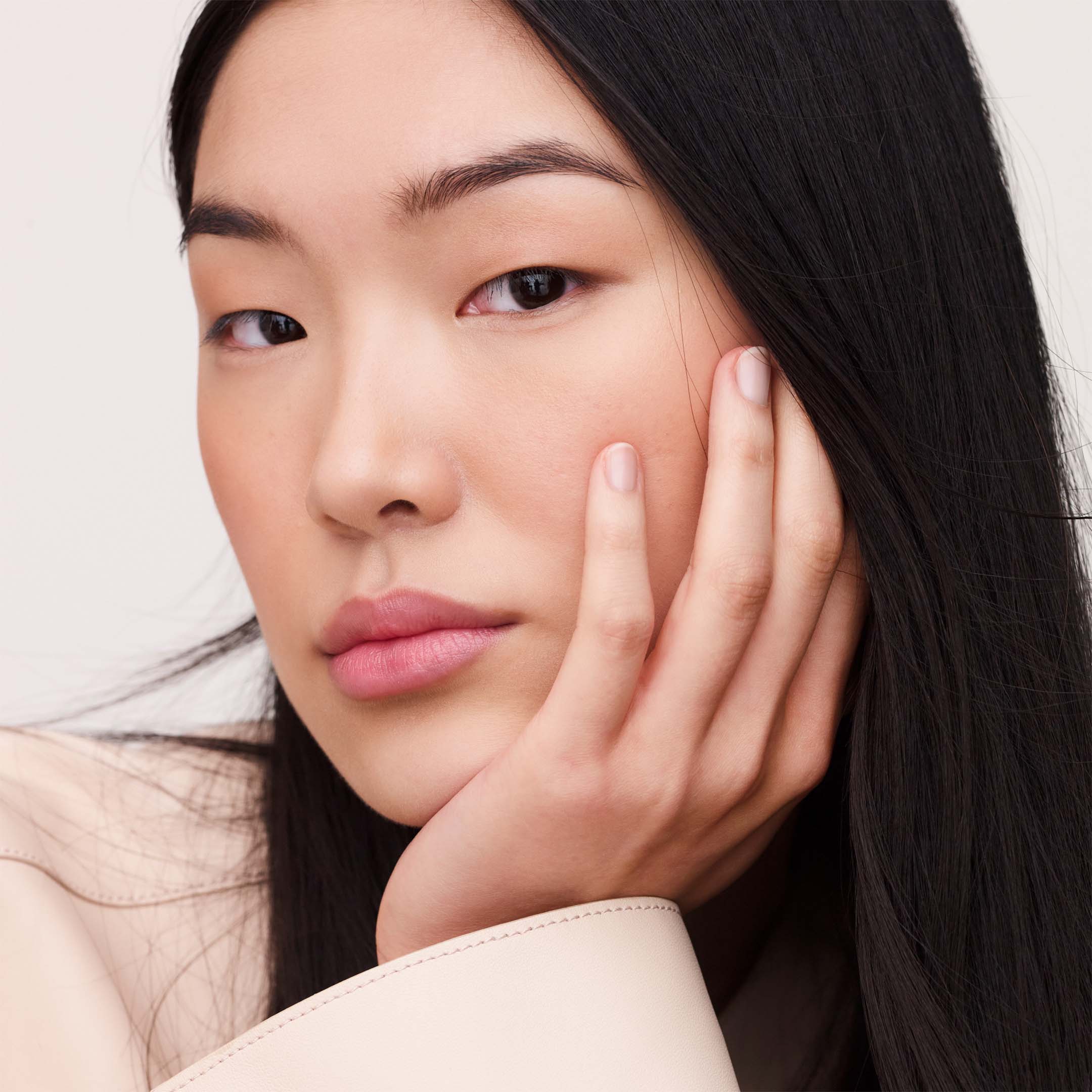 Les Mains Hermes Nail Polish