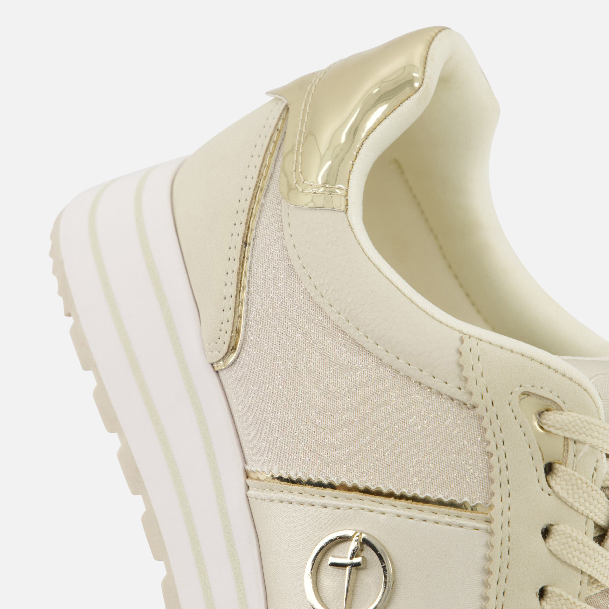 Tamaris Essentials Sneakers beige Synthetisch afbeelding 4