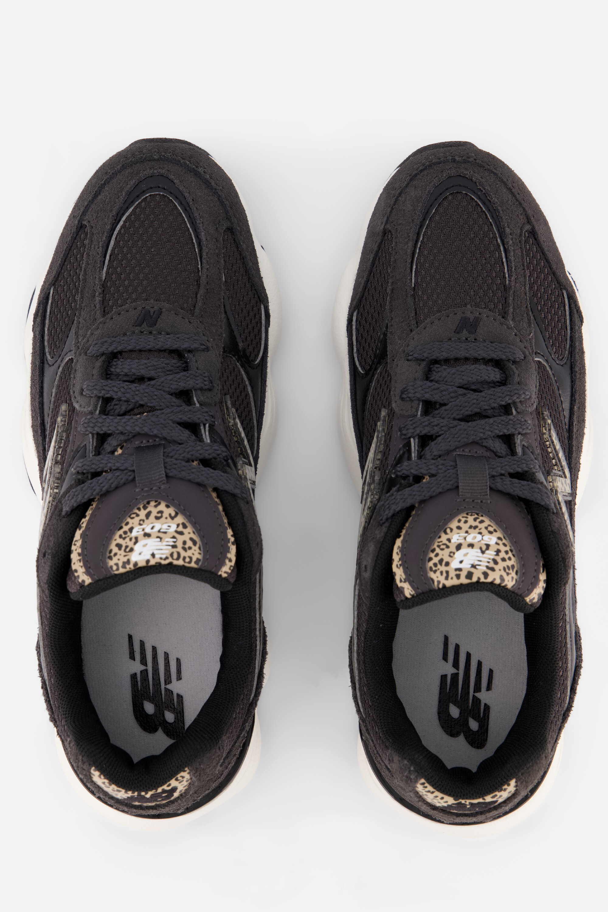 New Balance 603 sneakers zwart