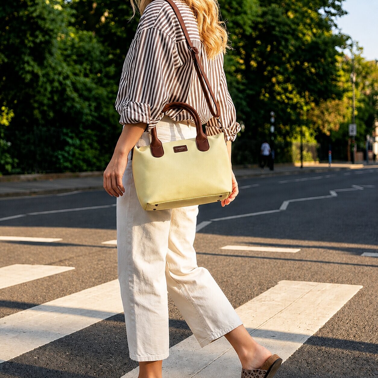 Charm London Buckingham Palaca Handtas geel