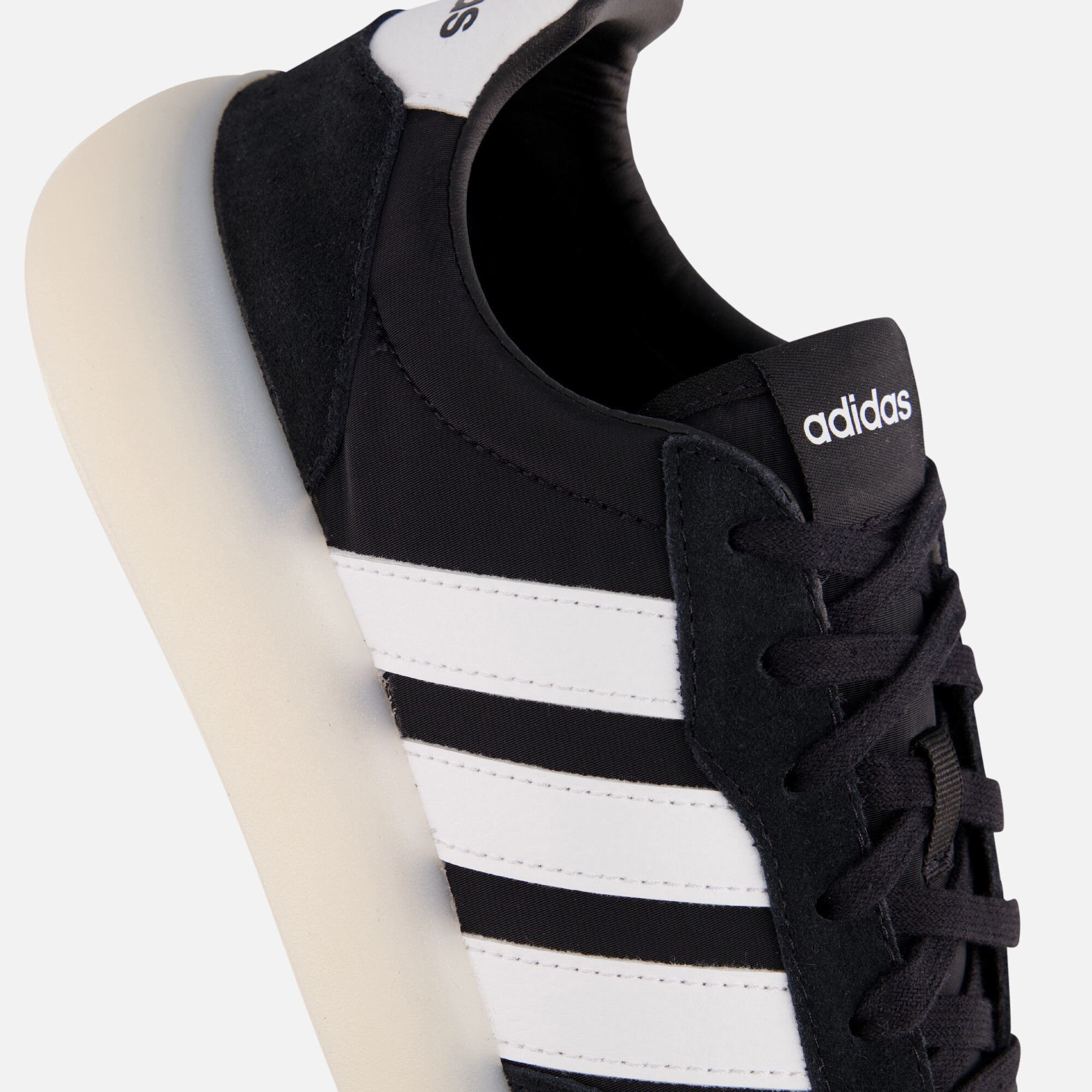 Adidas Barreda Decode Sneakers zwart Suede afbeelding 4