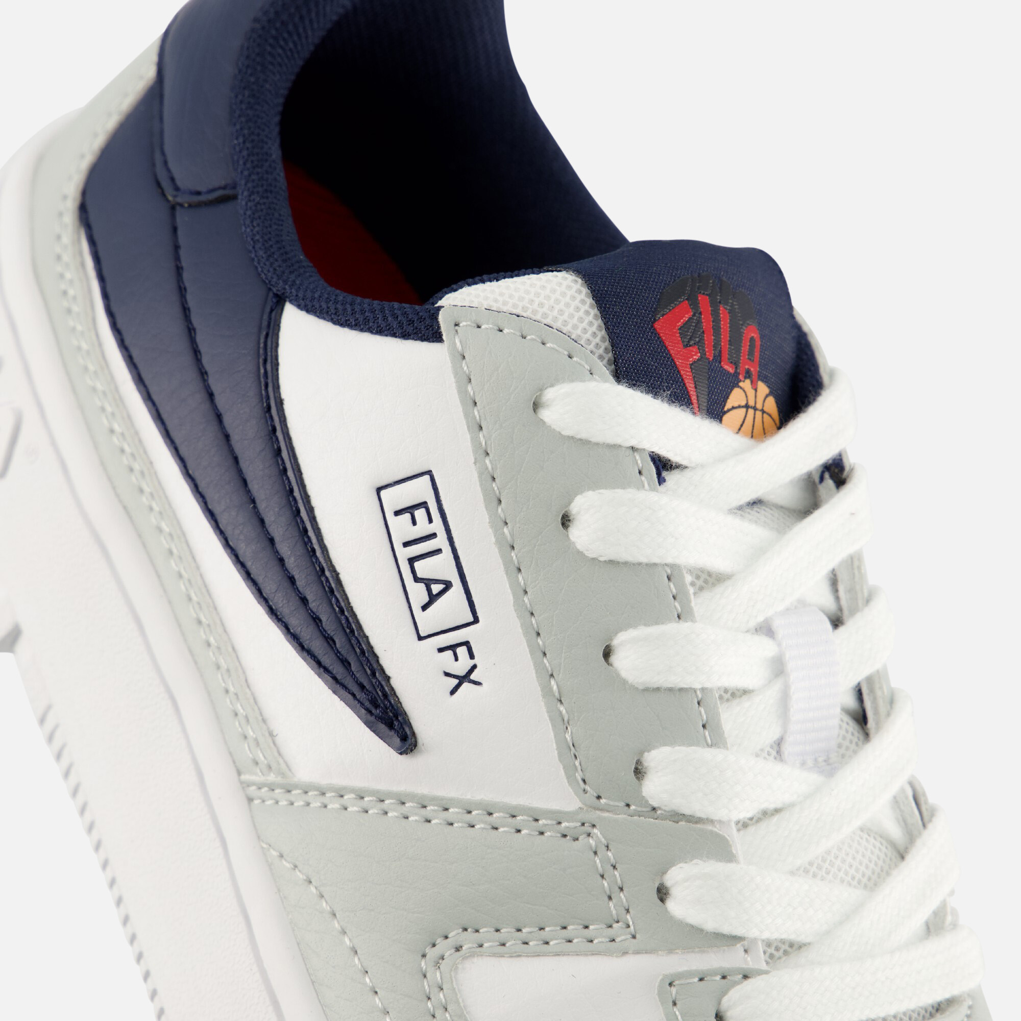 Fila Fxventuno Sneakers wit Imitatieleer afbeelding 4