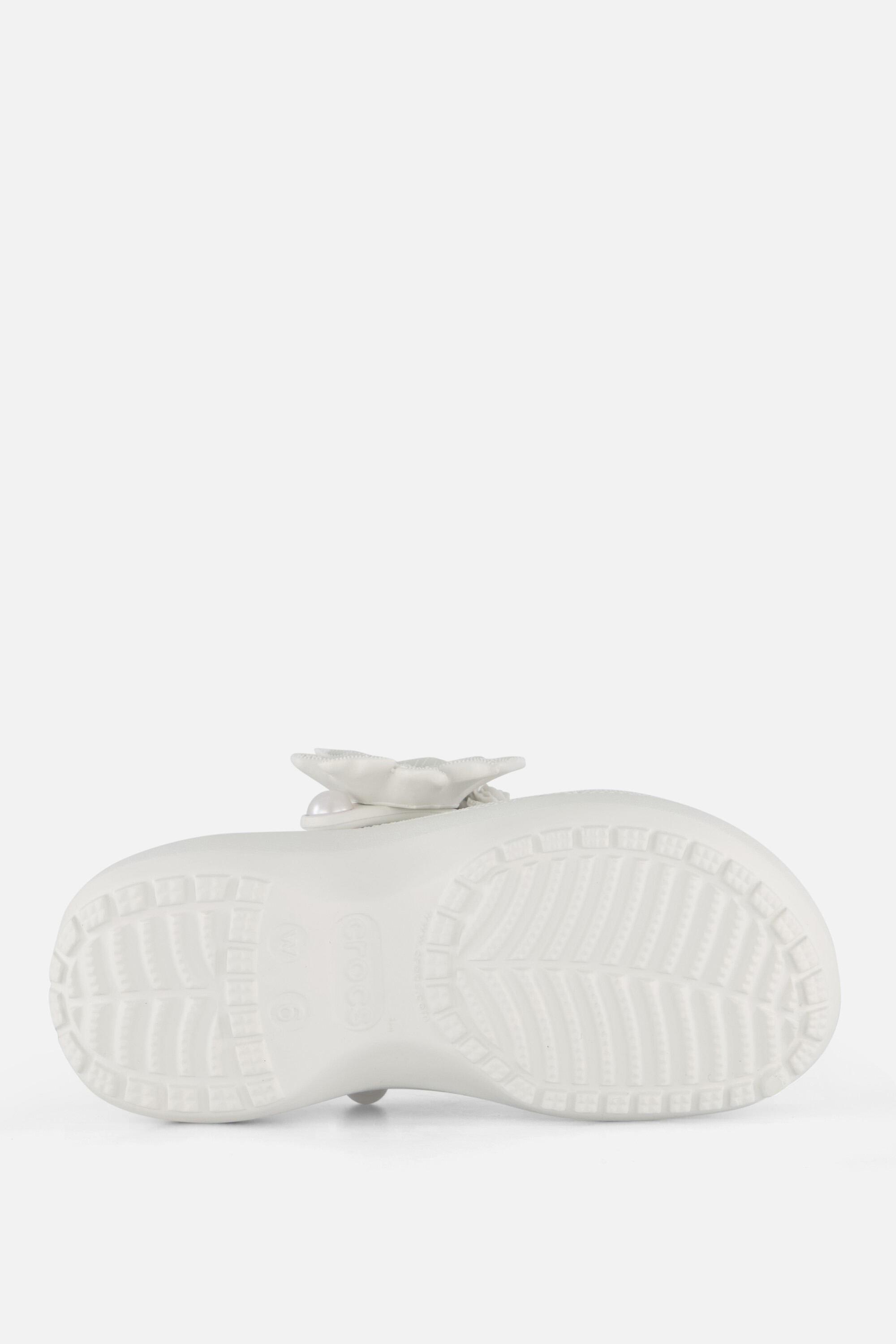Crocs Classic Platform Clogs Slippers wit afbeelding 2