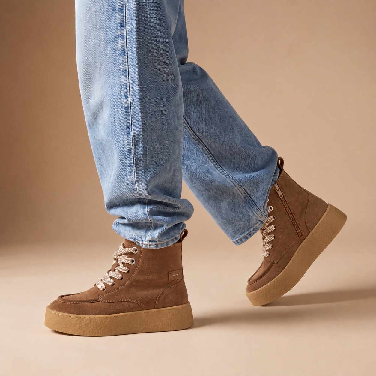 Tamaris Veterboots beige Suède - Maat 37