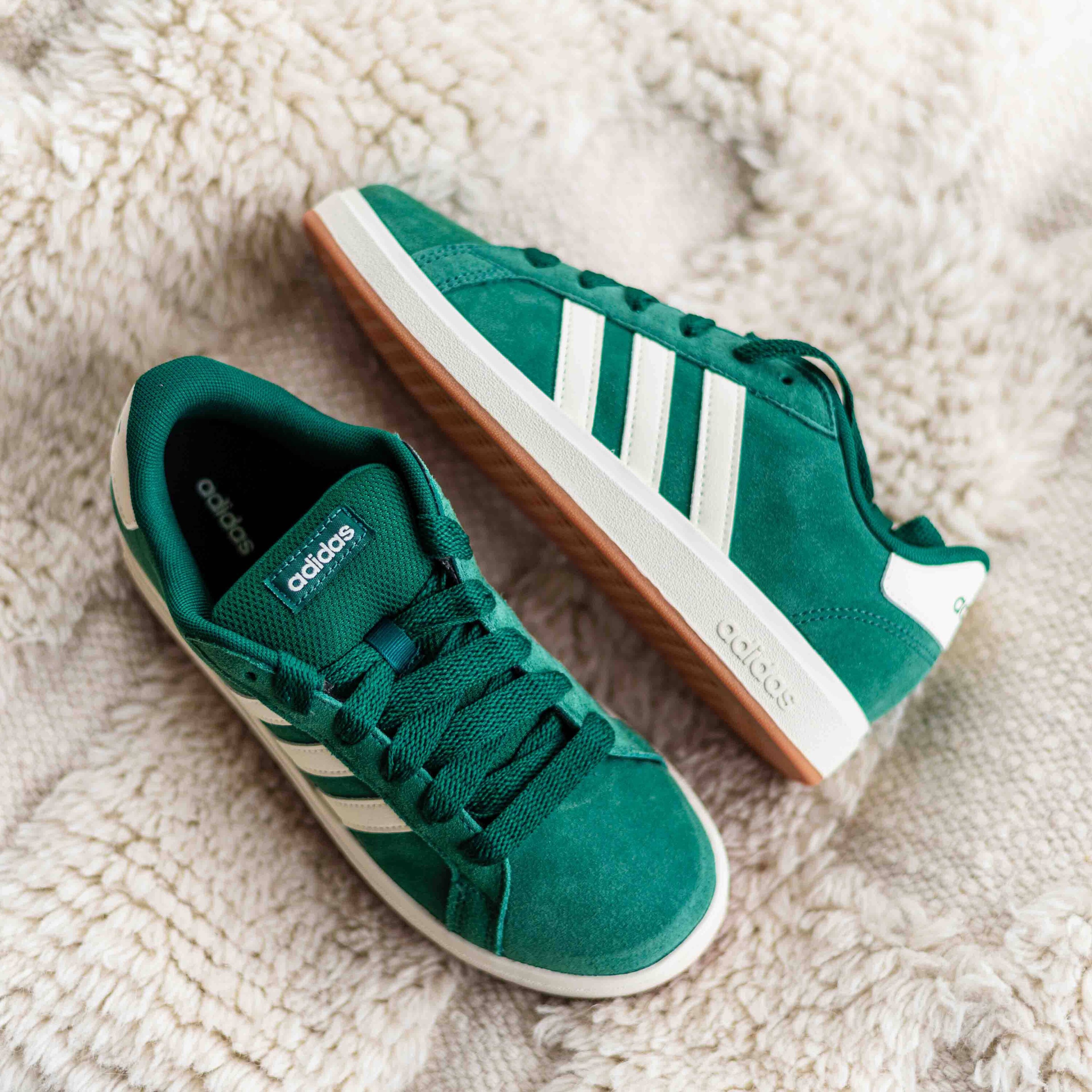 Adidas Grand Court 00’s Sneakers groen Suede