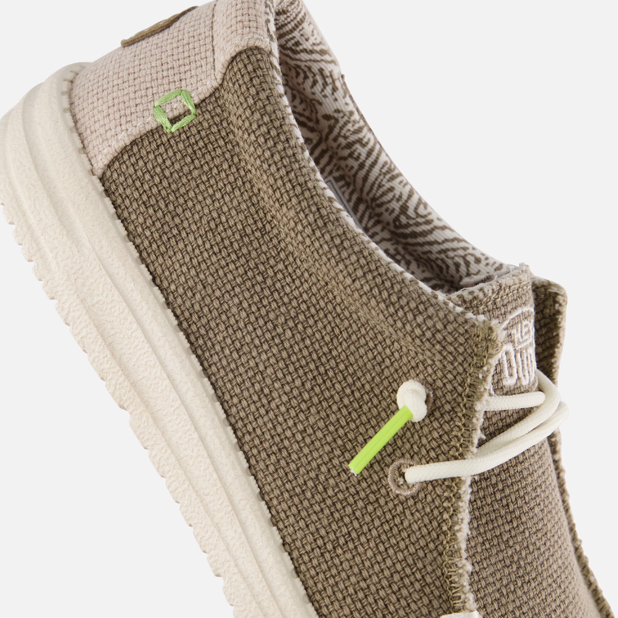HEYDUDE Wally Braided Instappers groen Canvas afbeelding 4
