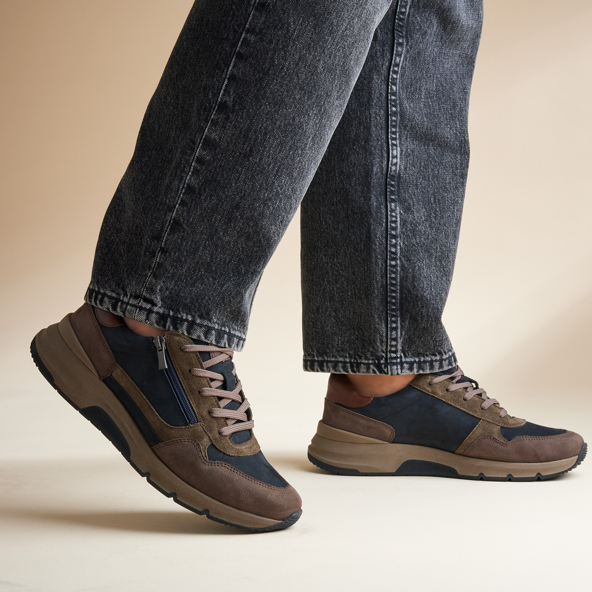 Outfielder Sneakers bruin Nubuck