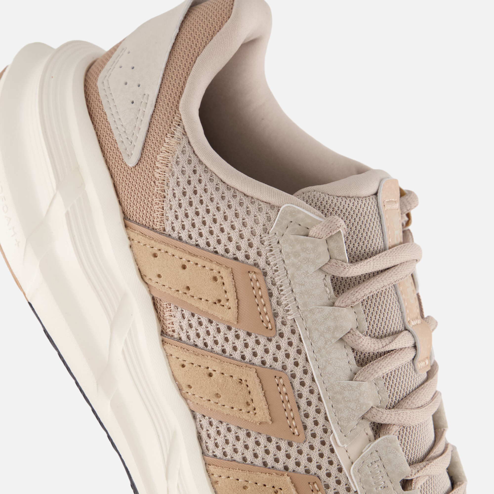Adidas Astrastar Sneakers beige Textiel afbeelding 4