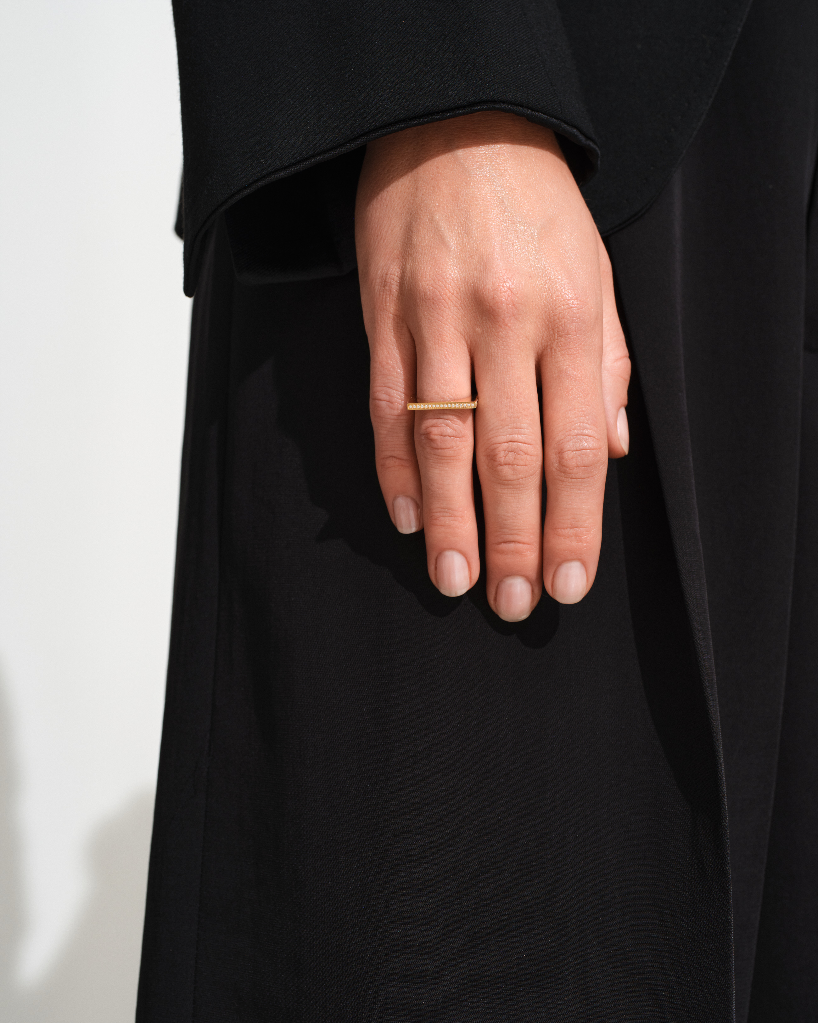 Sleek Ring Top Diamonds - Tom Wood Project Official Online Store