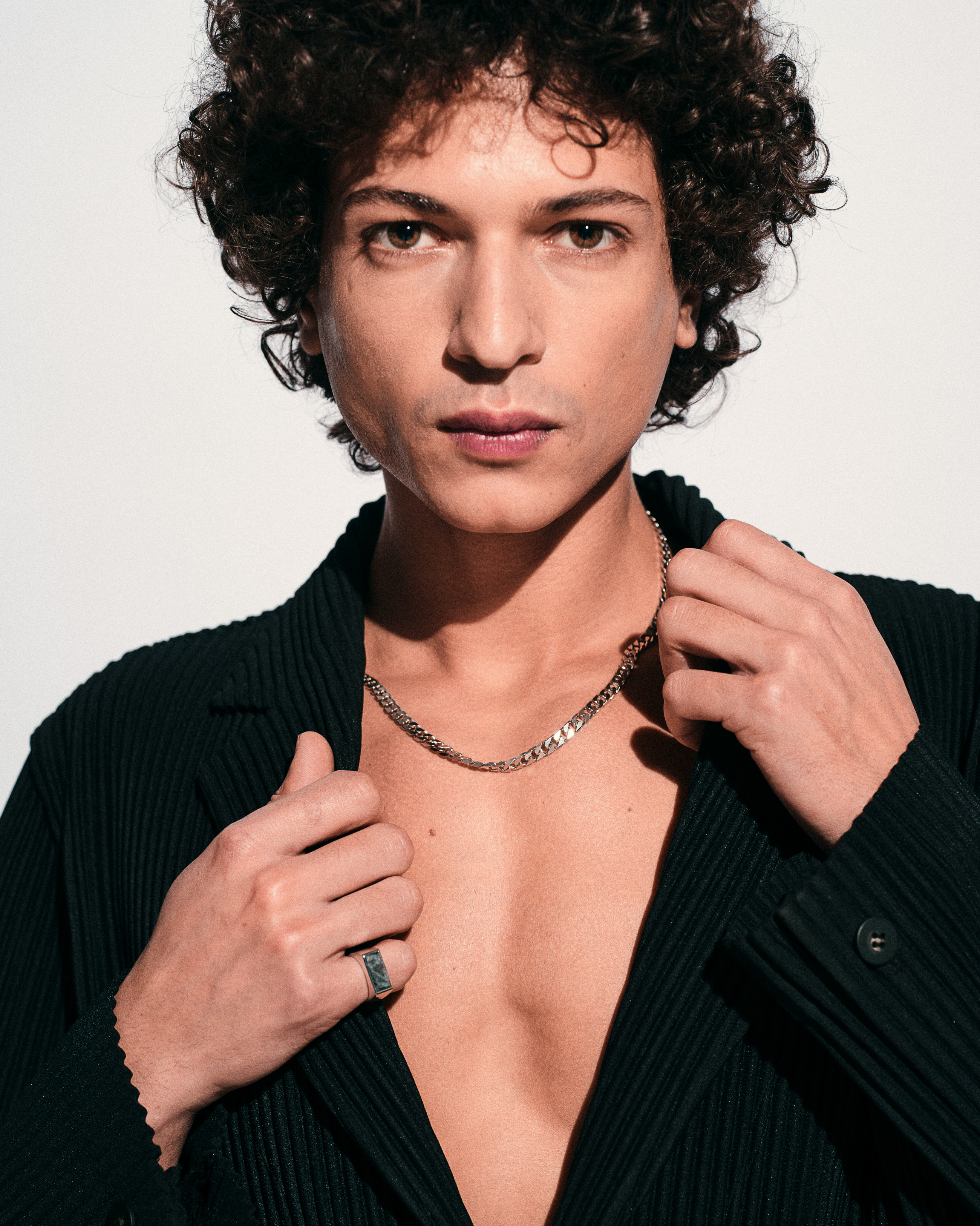 Peaky Ring Polished Onyx - Tom Wood Project Official Online