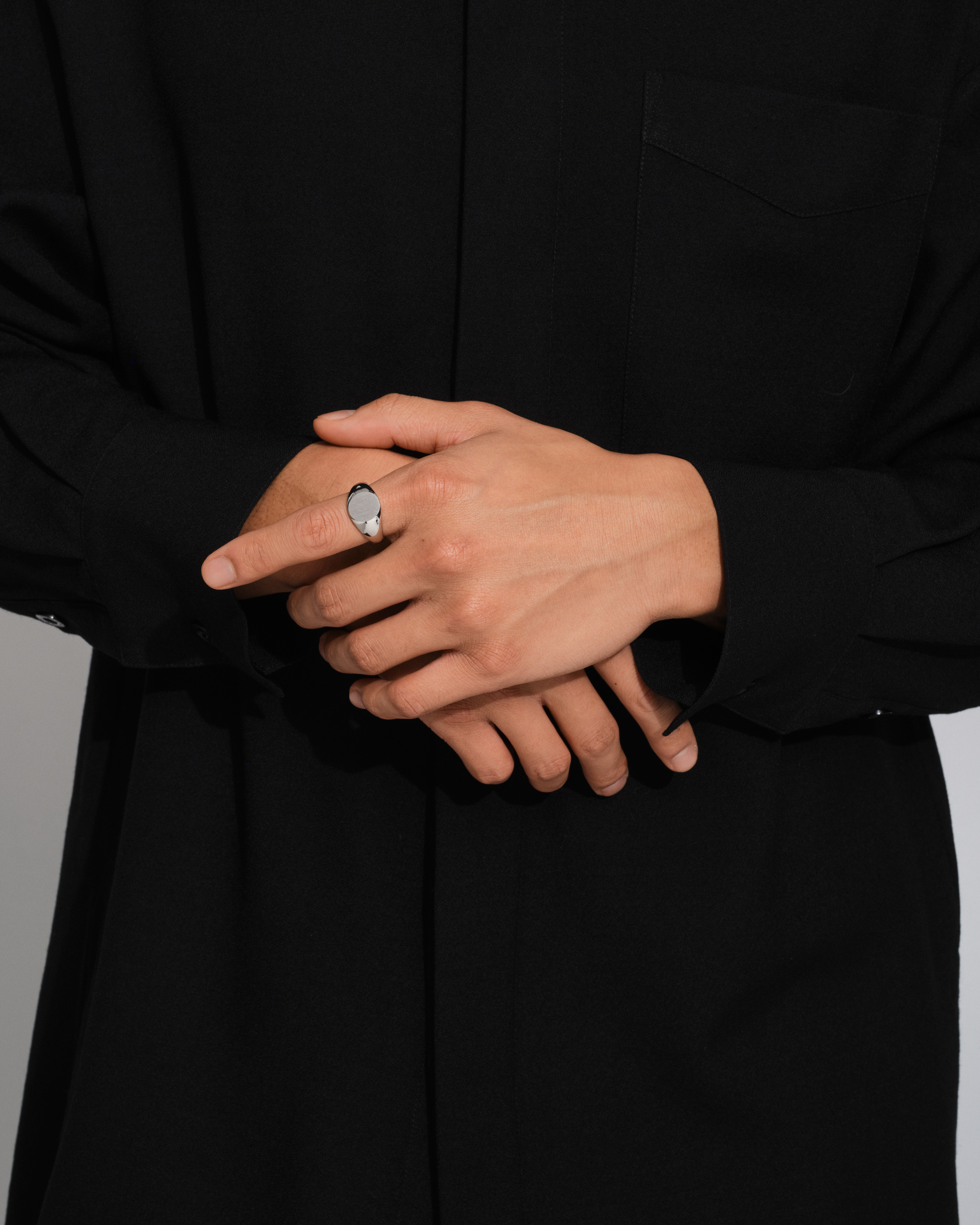 Oval Satin - Tom Wood Project Official Online Store
