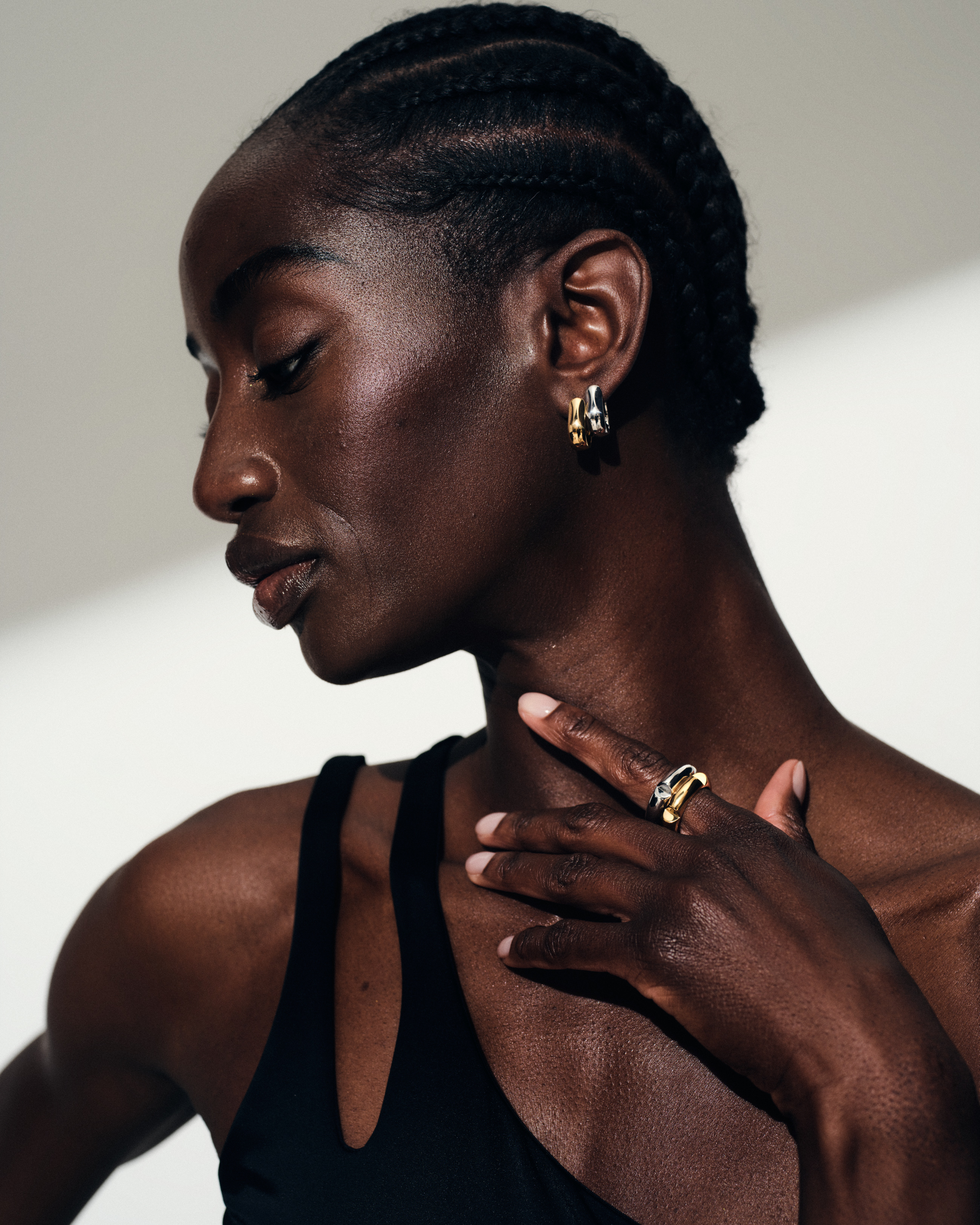 おすすめネット 101217-1.Oyster.Hoops.Small.jpg アクセサリー