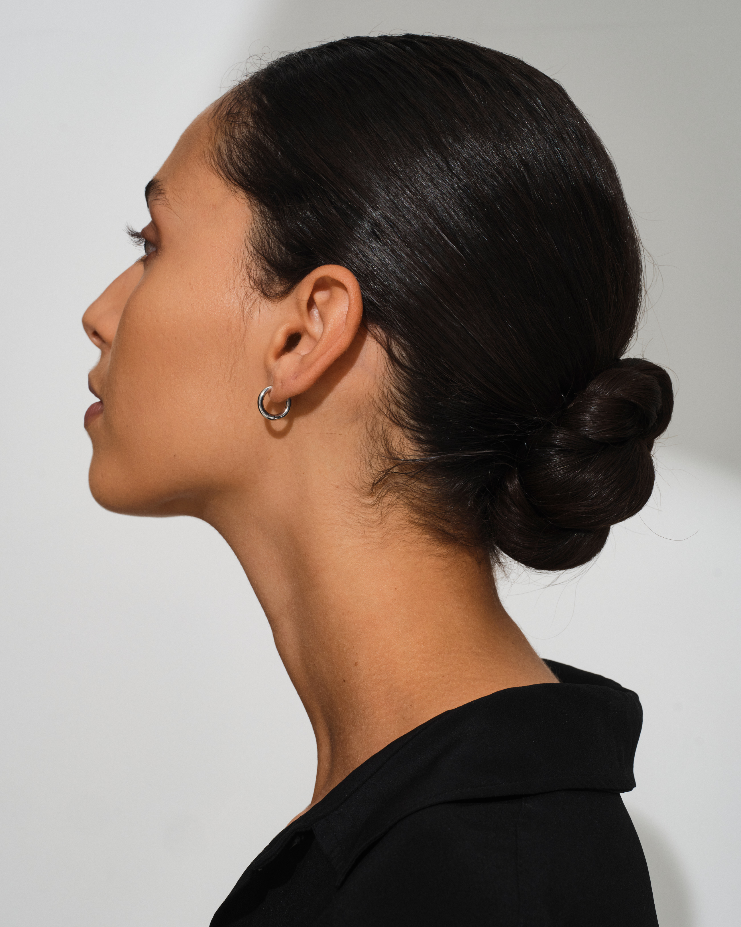 Classic Hoop Small Gold - Tom Wood Project Official Online Store