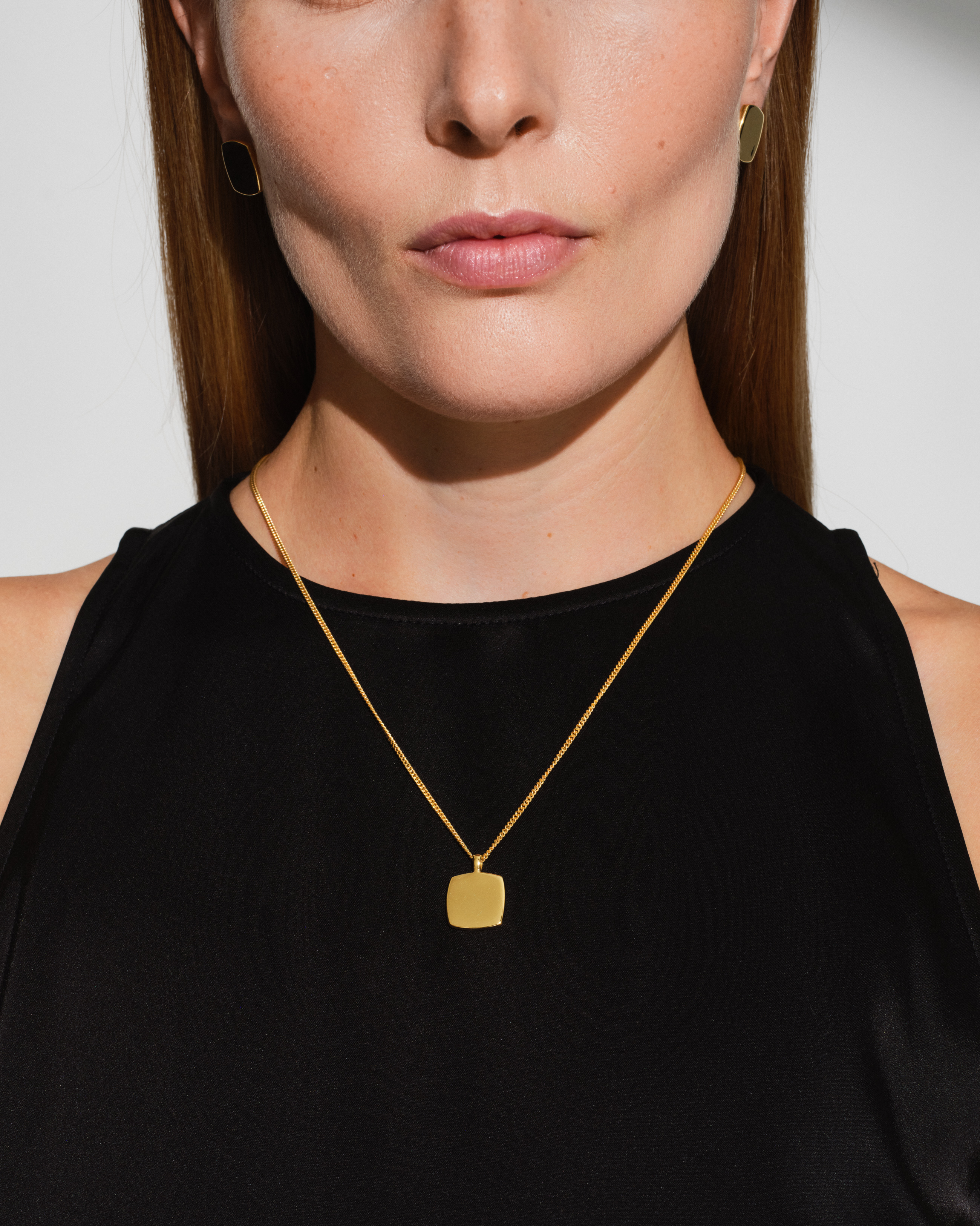 唯一無二の個性を纏う【TOM WOOD】Umi Pendant Umi Pendant Gold - Tom Wood Project Official Online Store