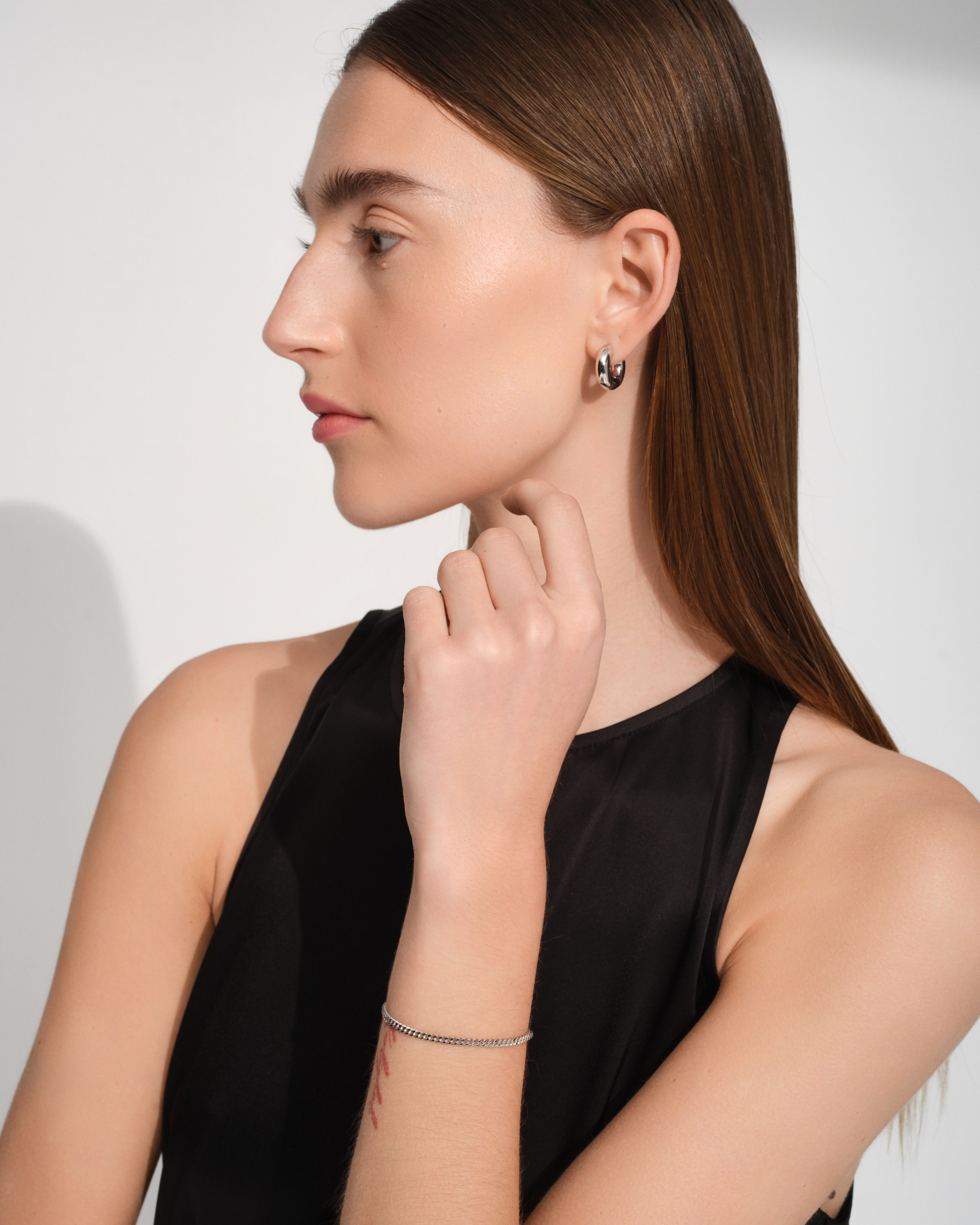 Classic Hoop Small - Tom Wood Project Official Online Store