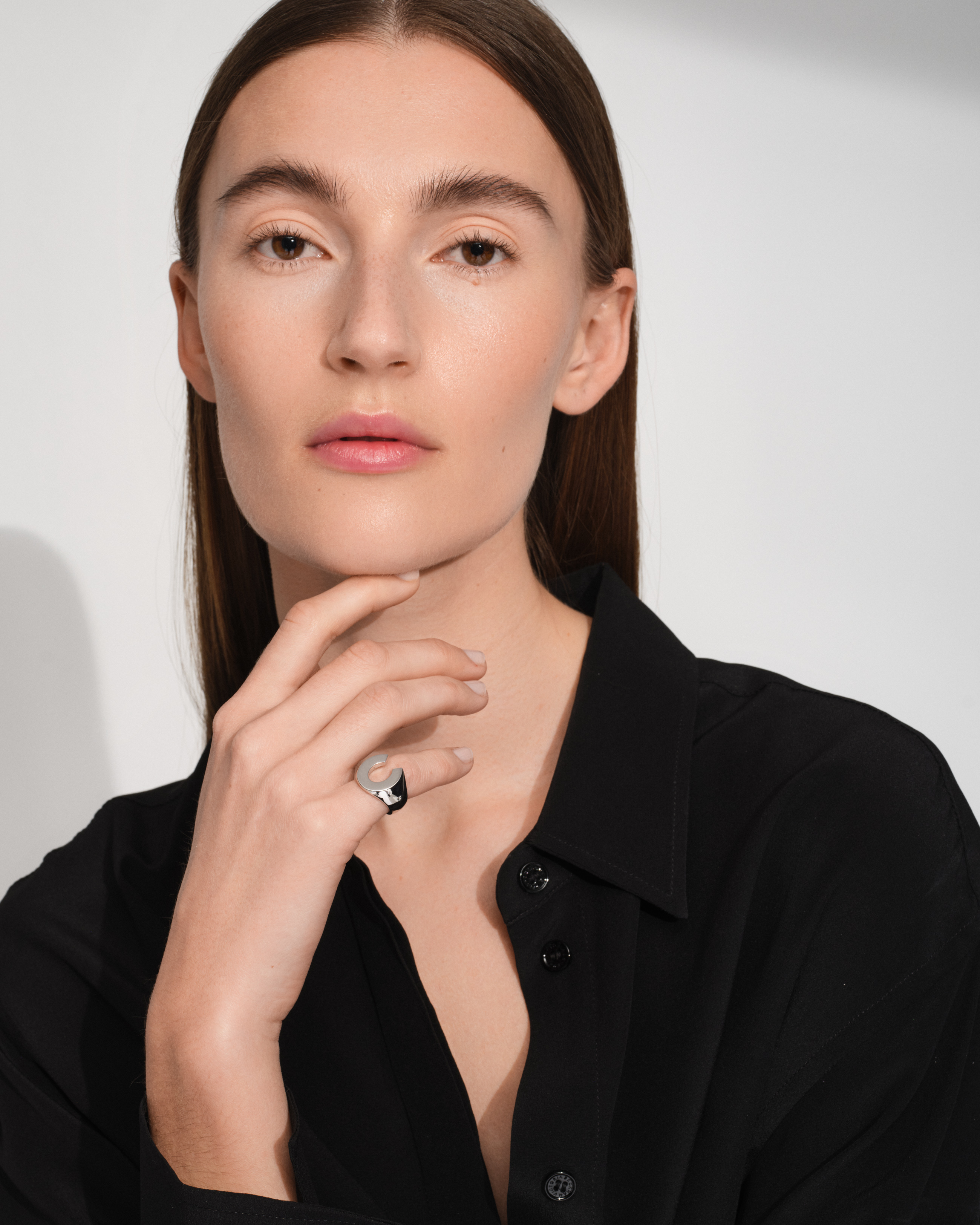 Felix Ring Black Spinel - Tom Wood Project Official Online Store