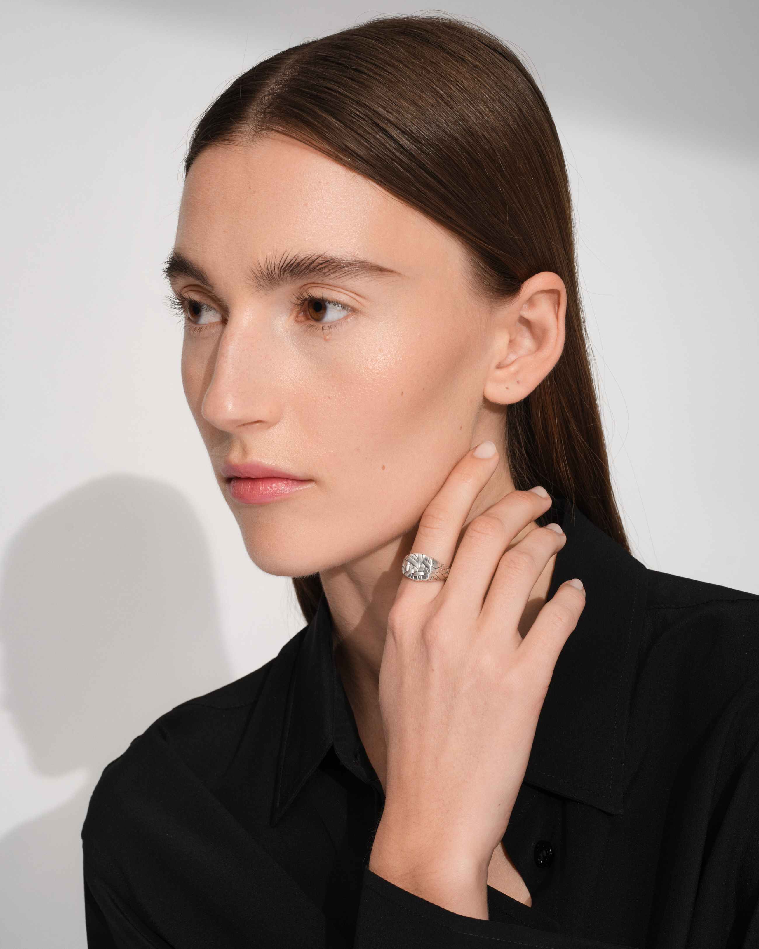 Mined Ring Small Diamond - Tom Wood Project Official Online Store