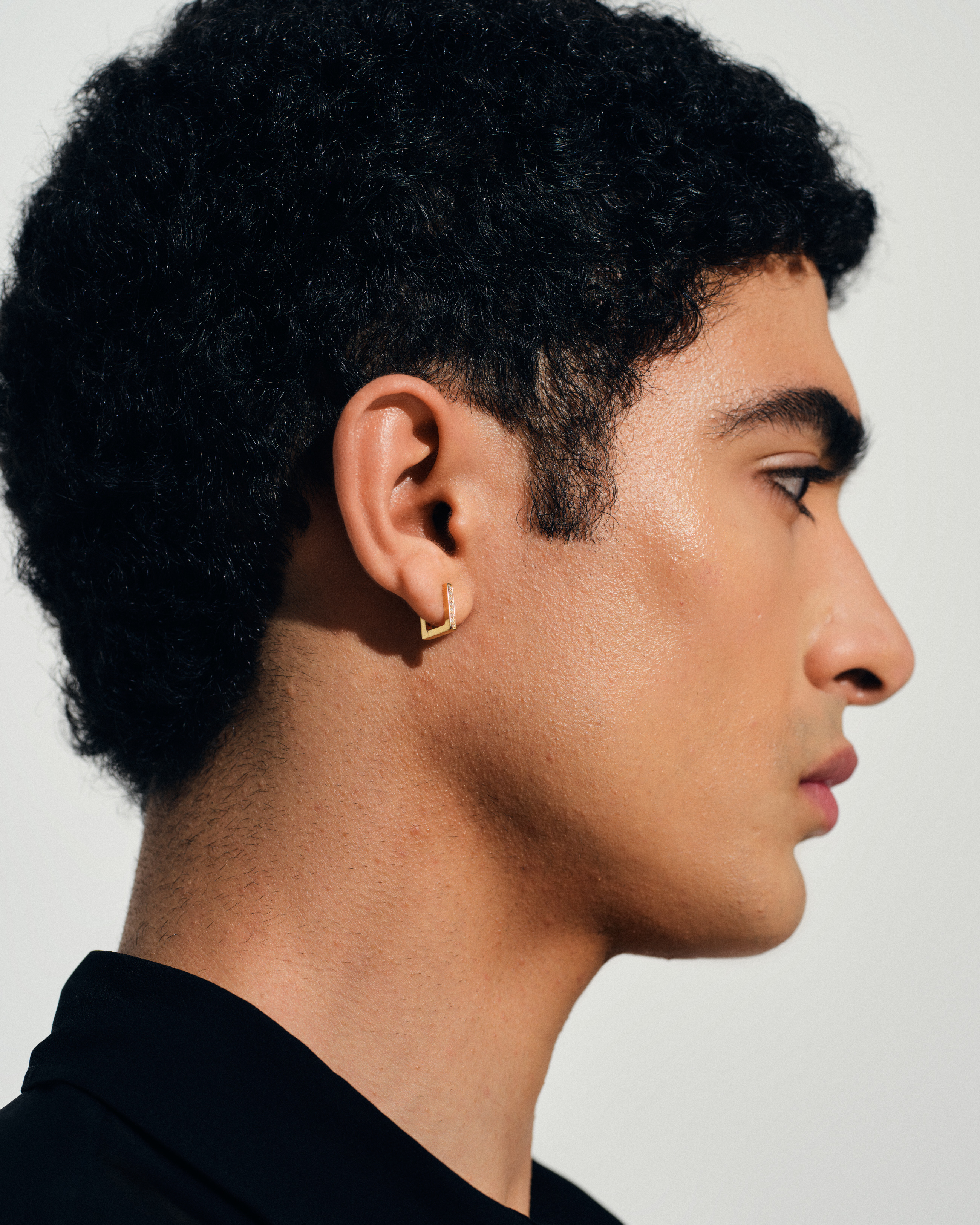 Sleek Ear Chain Gold Diamonds 64 mm - Tom Wood Project