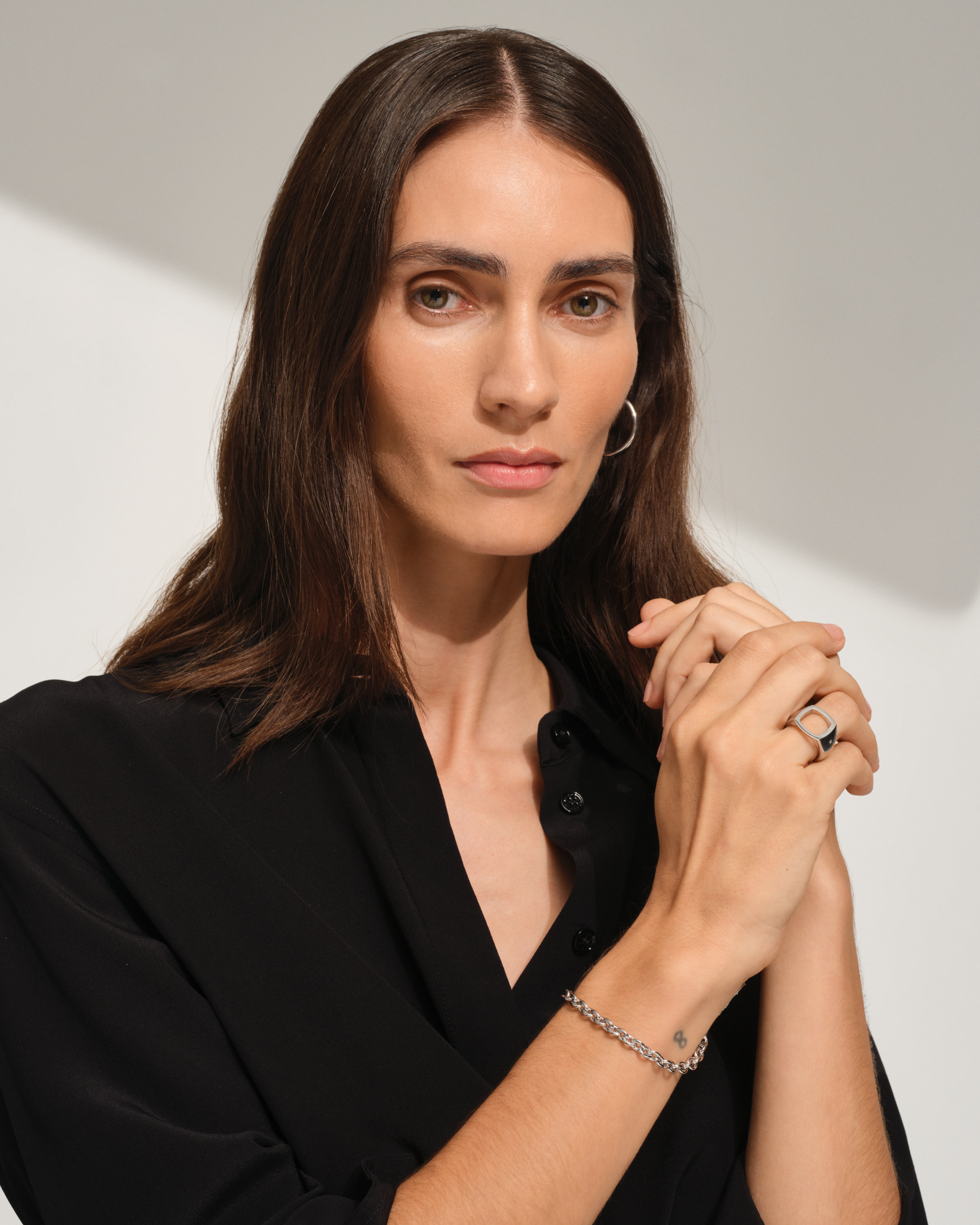 Cushion Open - Tom Wood Project Official Online Store