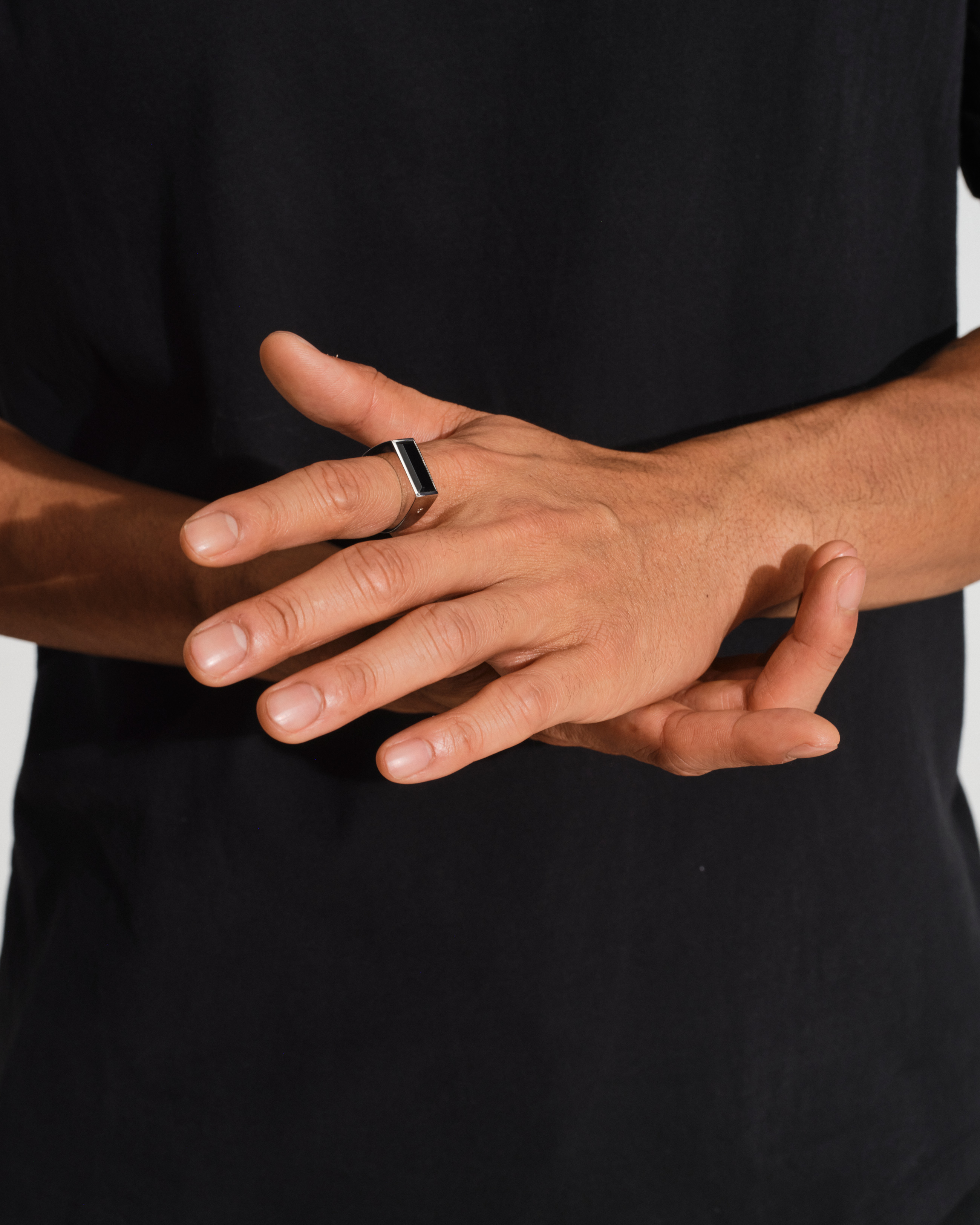 正規店仕入れの Wood Tom - Onyx Polished Ring Peaky Project Online Official アクセサリー