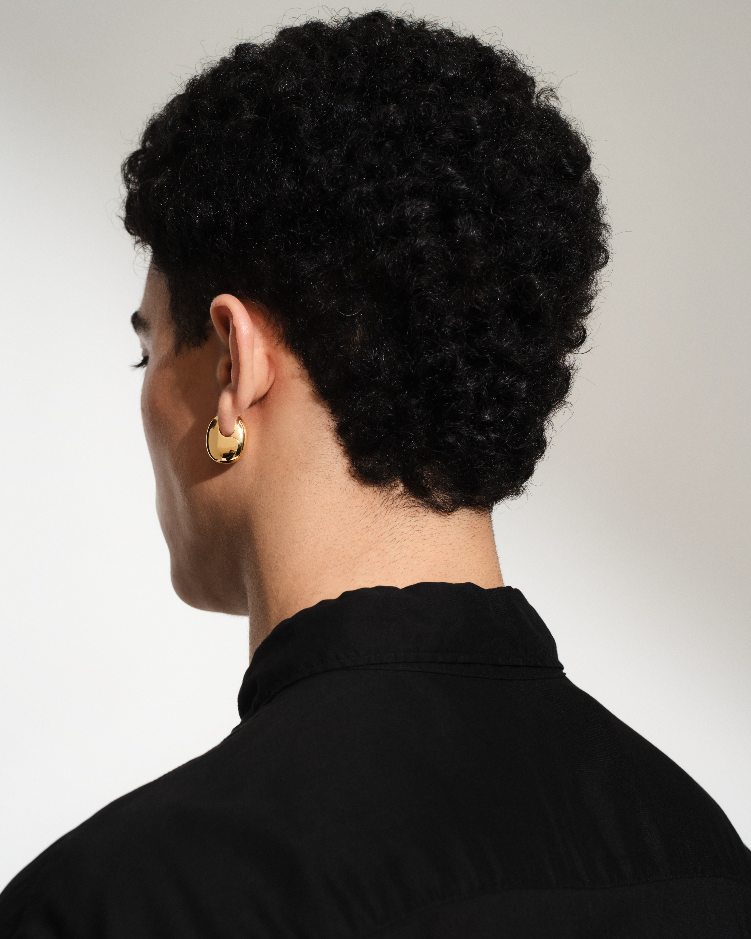 Pebble Hoops Small Gold - Tom Wood Project Official Online Store