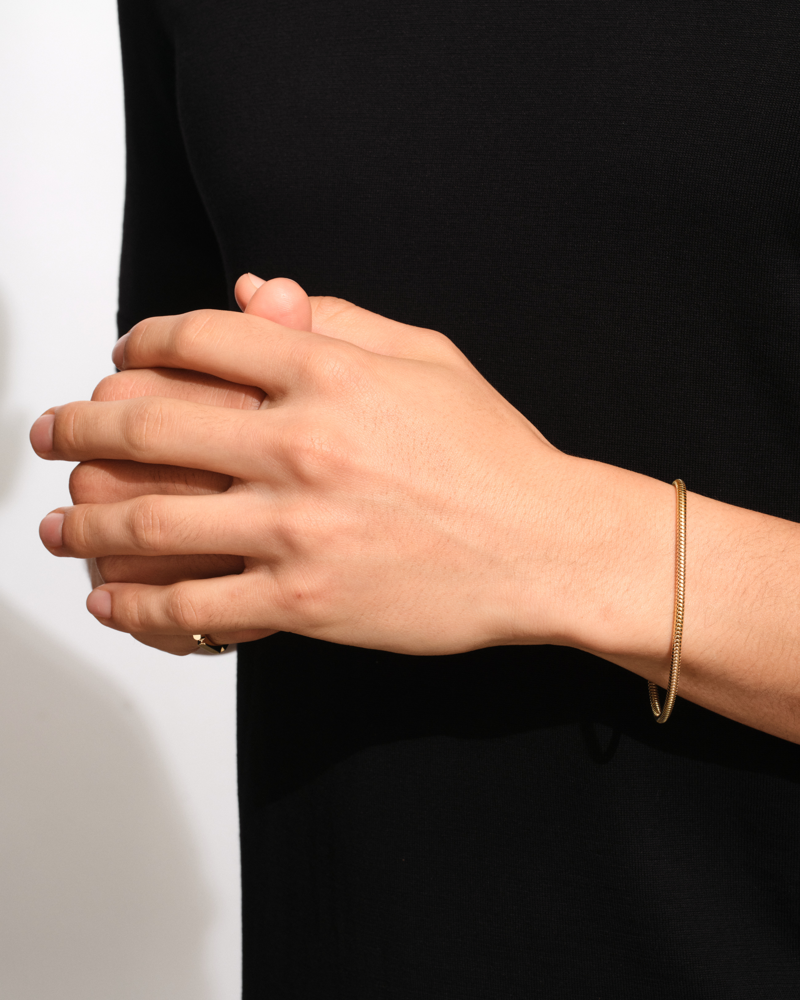 Curb Bracelet M Gold - Tom Wood Project Official Online Store