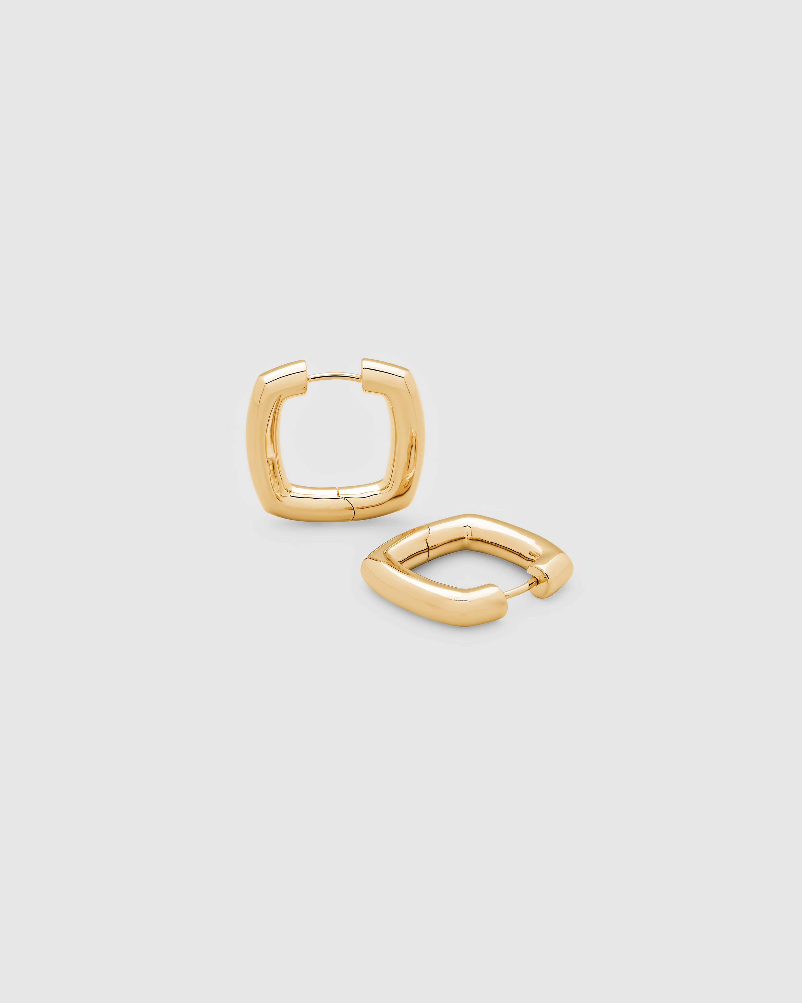 Chunky Hoops Medium Gold - Tom Wood Project Official Online Store