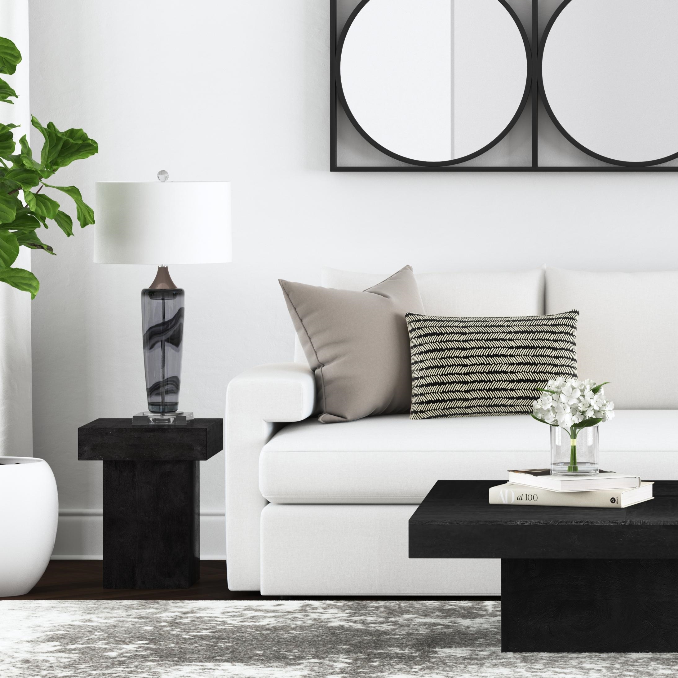 Nikola Table Lamp